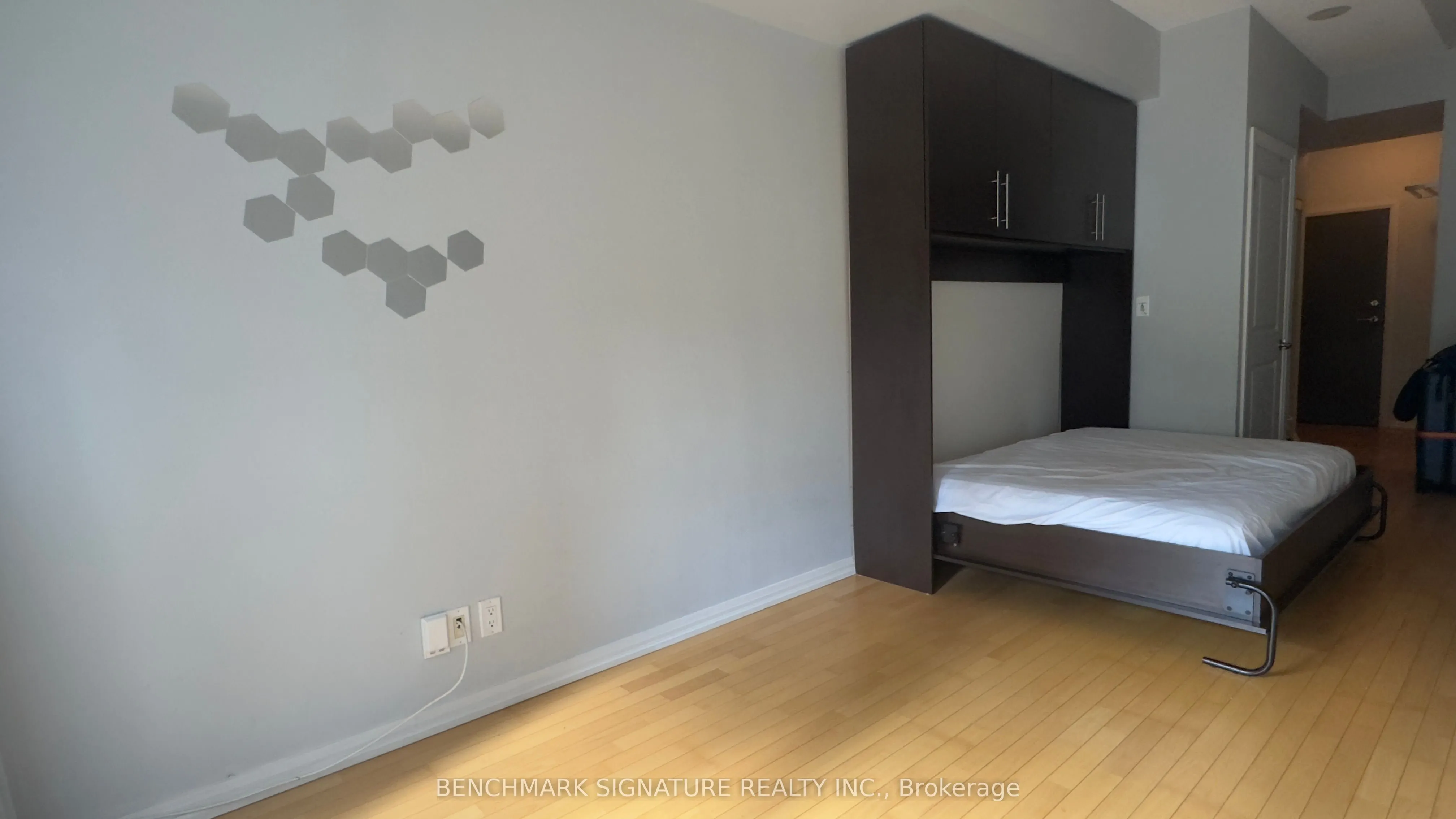 35 Hayden Street, #503