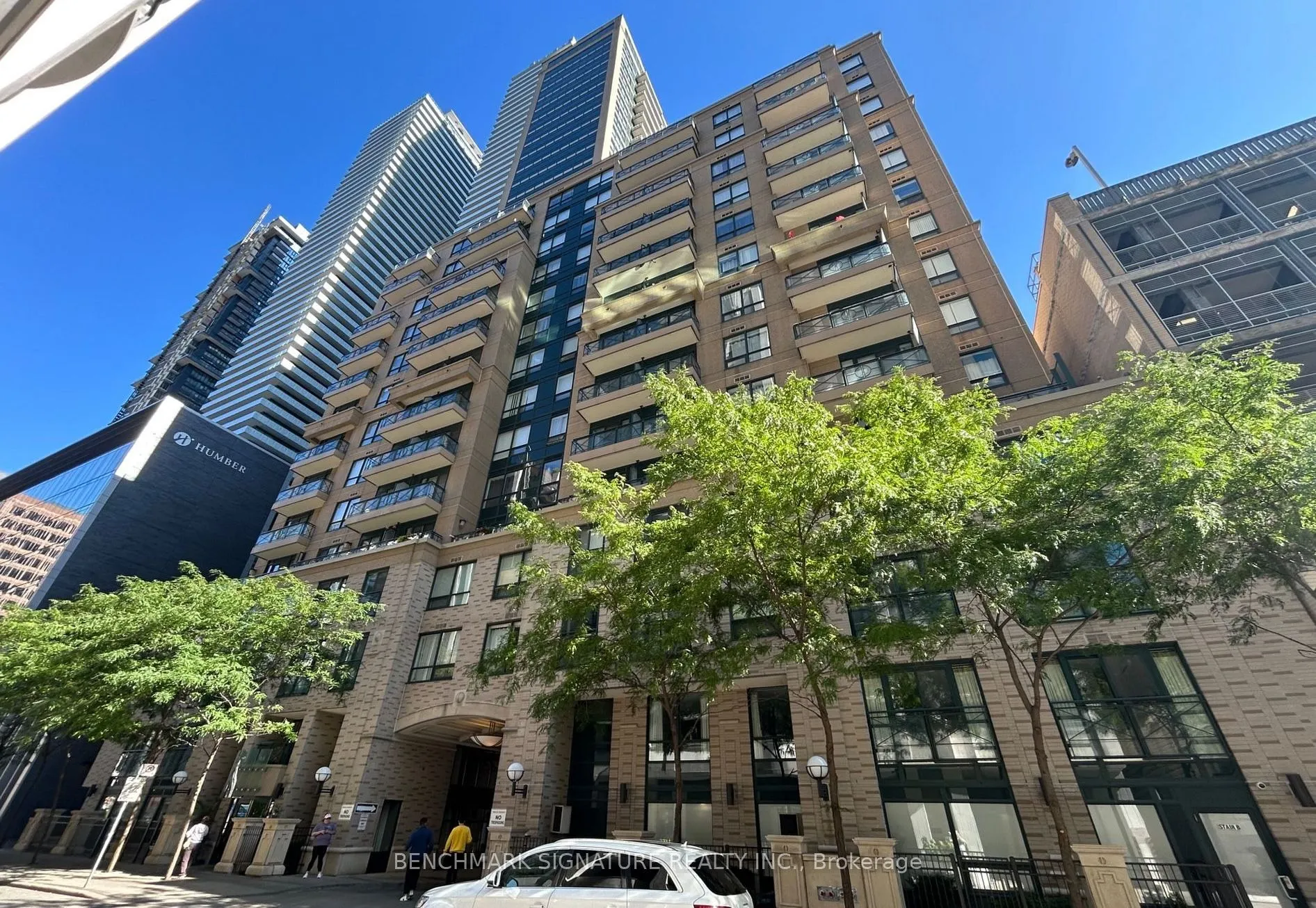 35 Hayden Street, #503