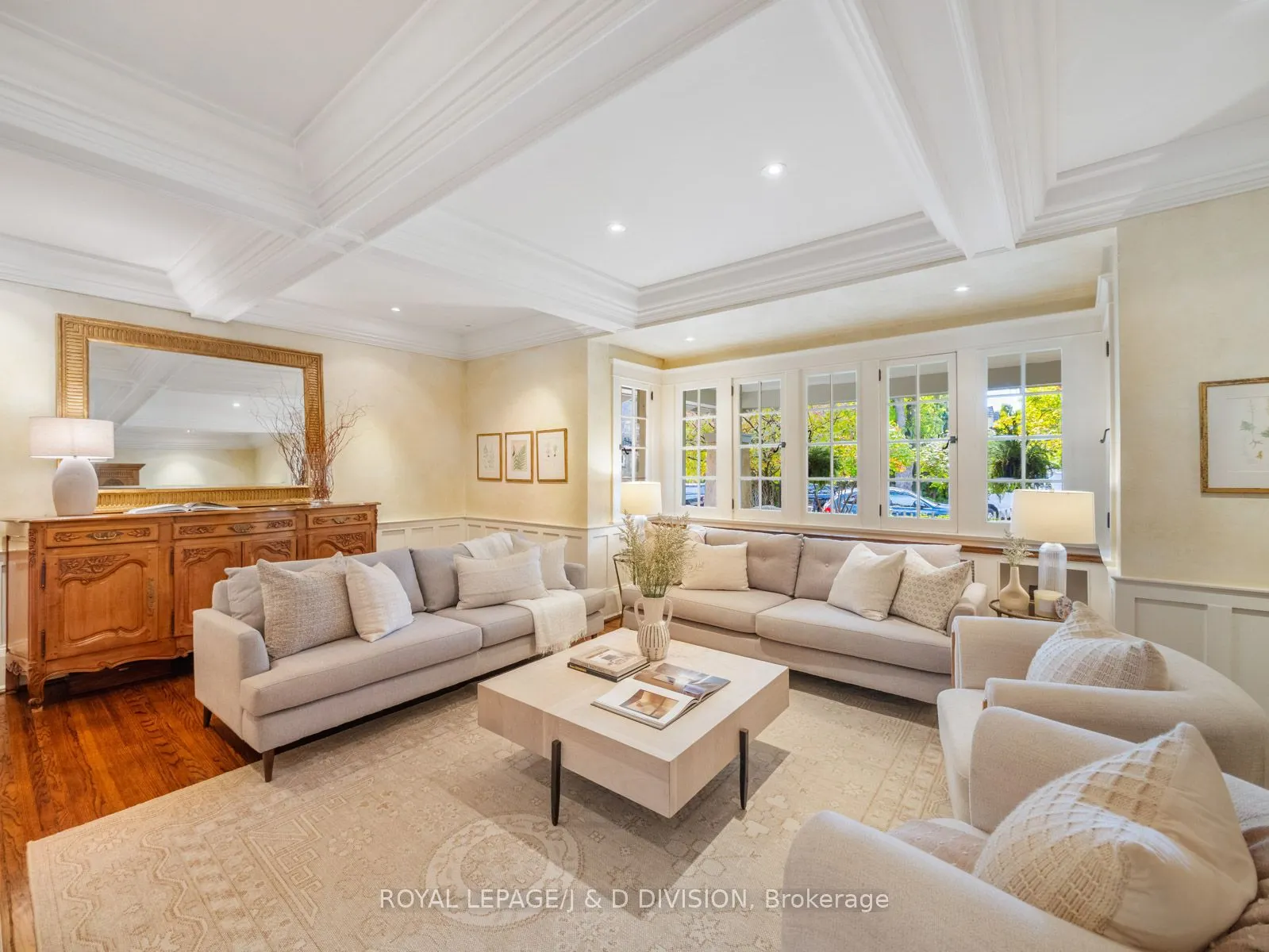 11 Cortleigh Crescent
