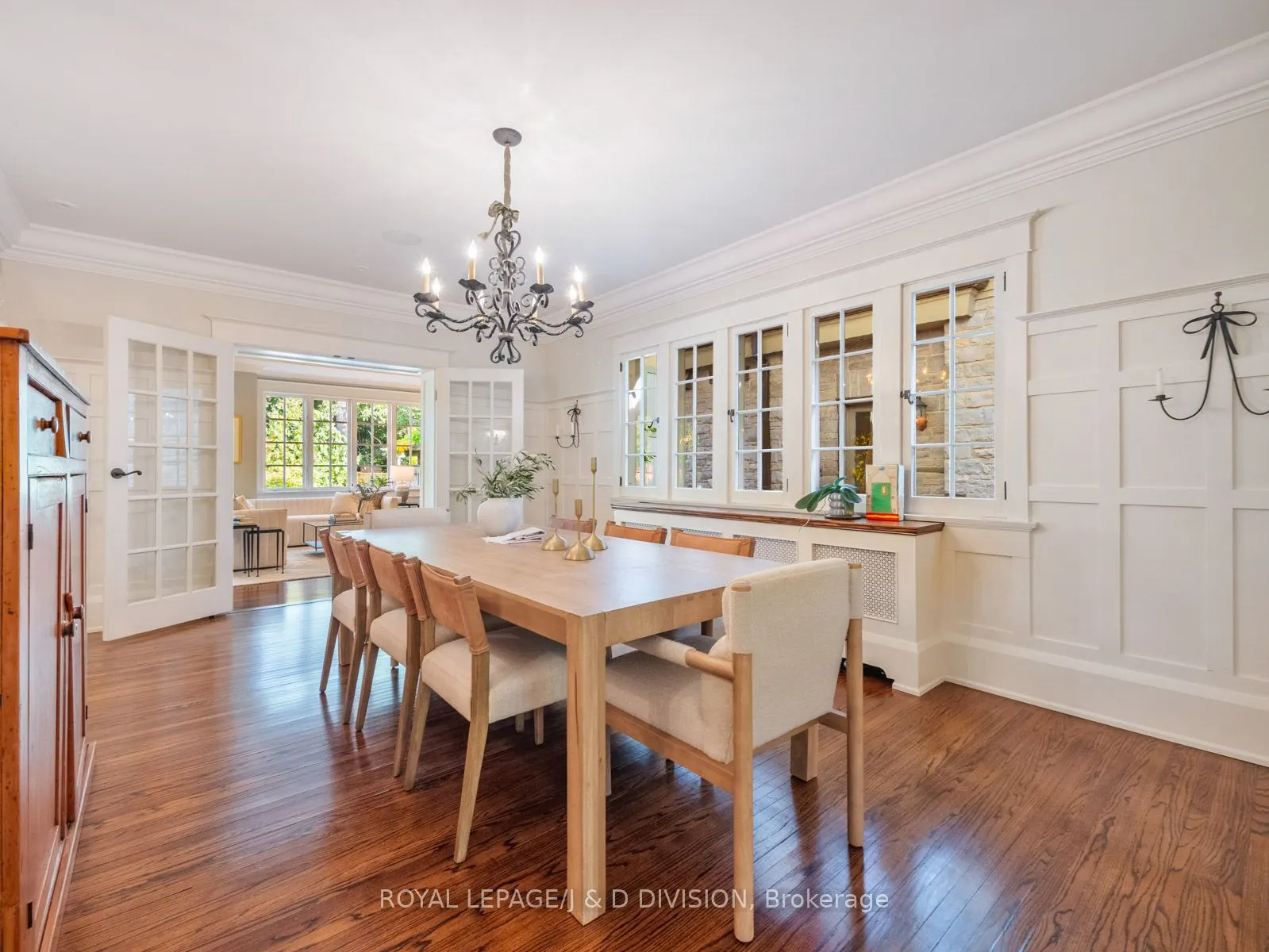 11 Cortleigh Crescent