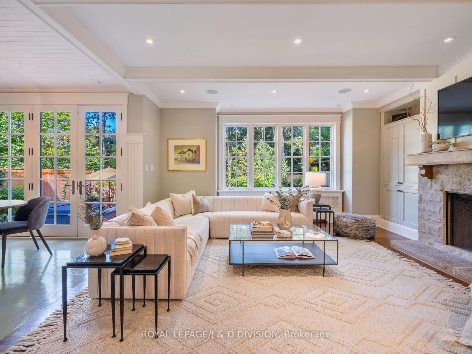 11 Cortleigh Crescent