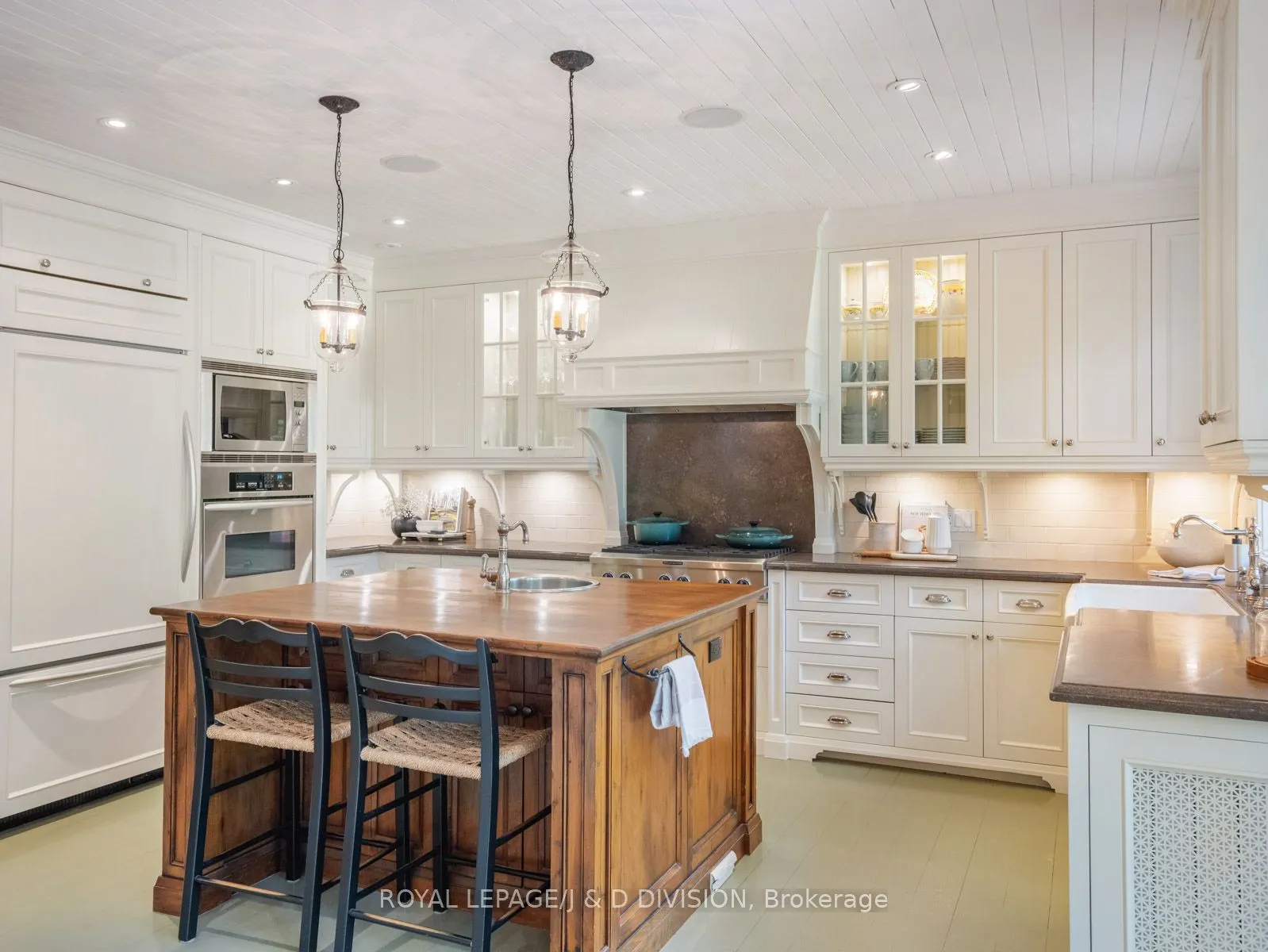 11 Cortleigh Crescent