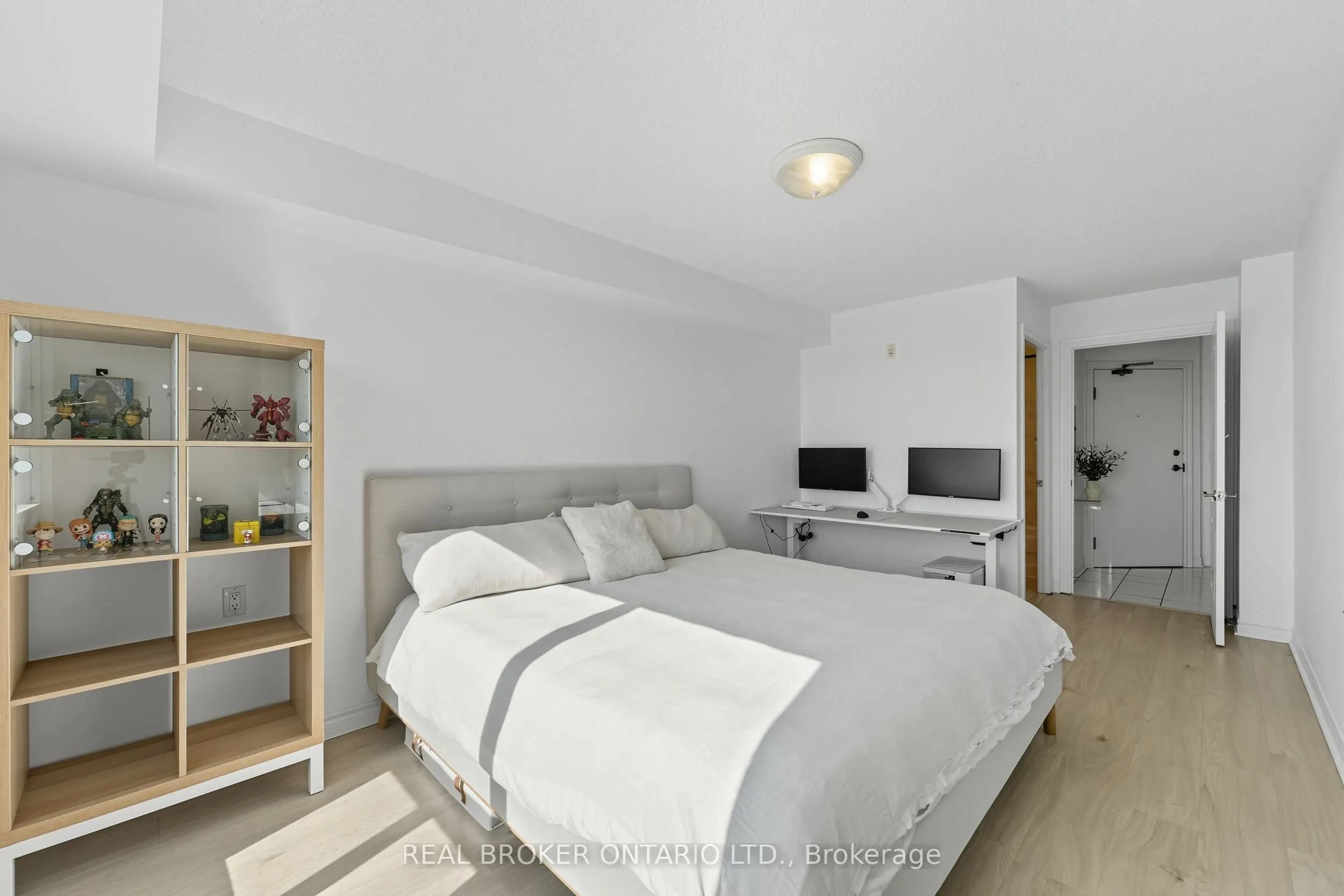 1030 Sheppard Avenue W, #704