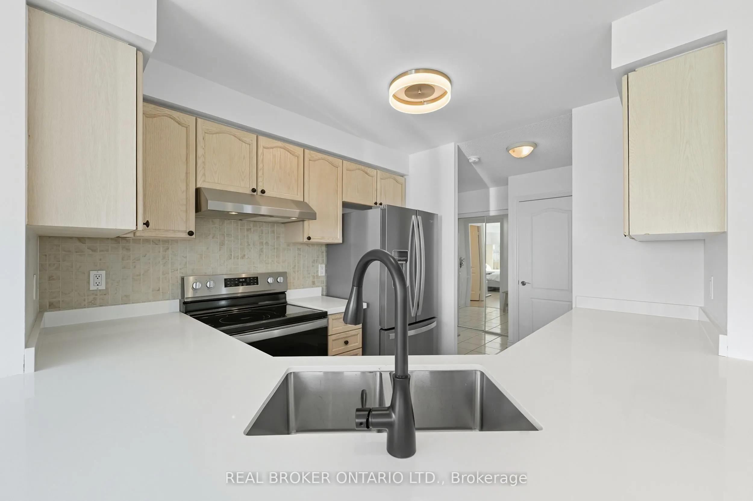 1030 Sheppard Avenue W, #704