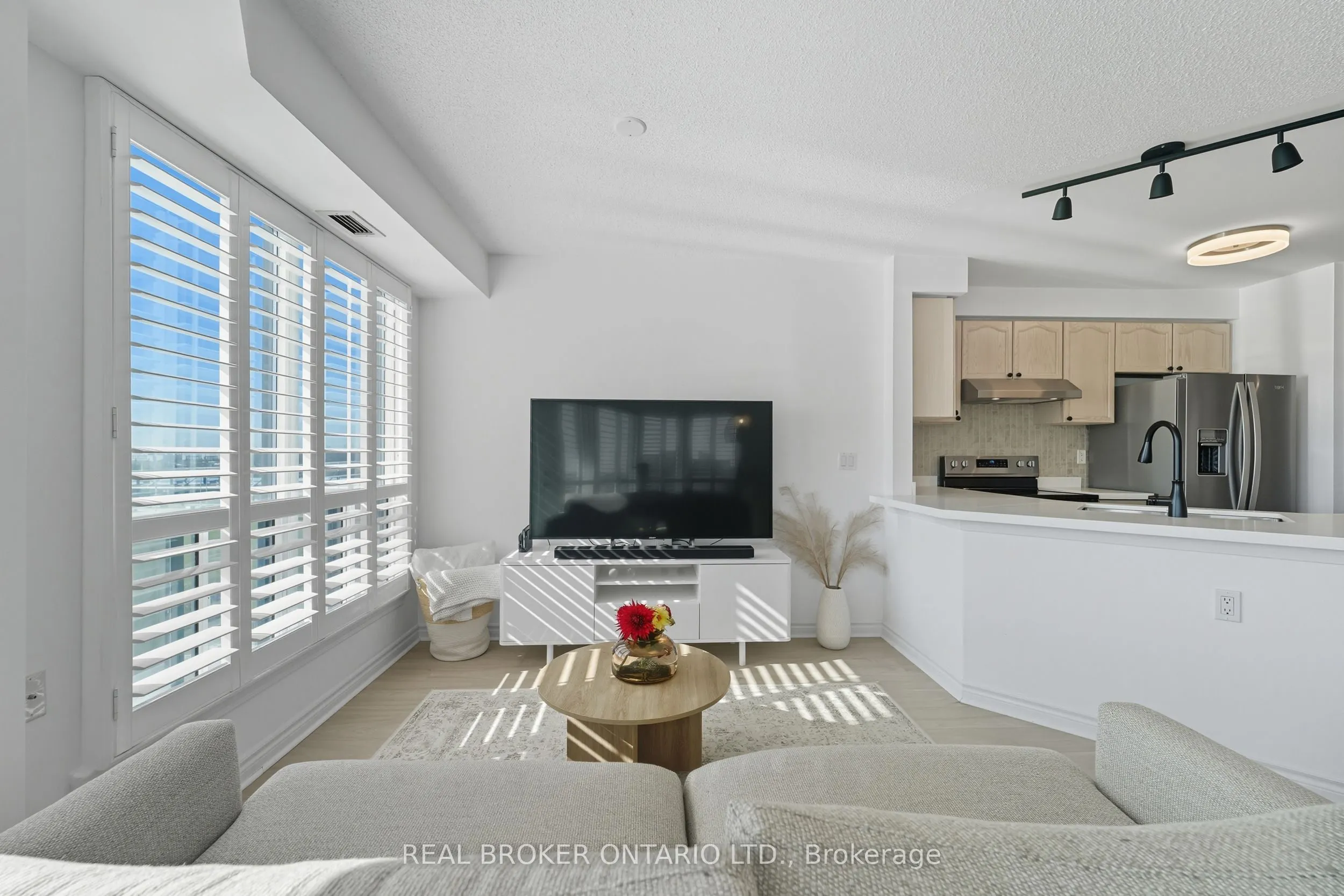 1030 Sheppard Avenue W, #704