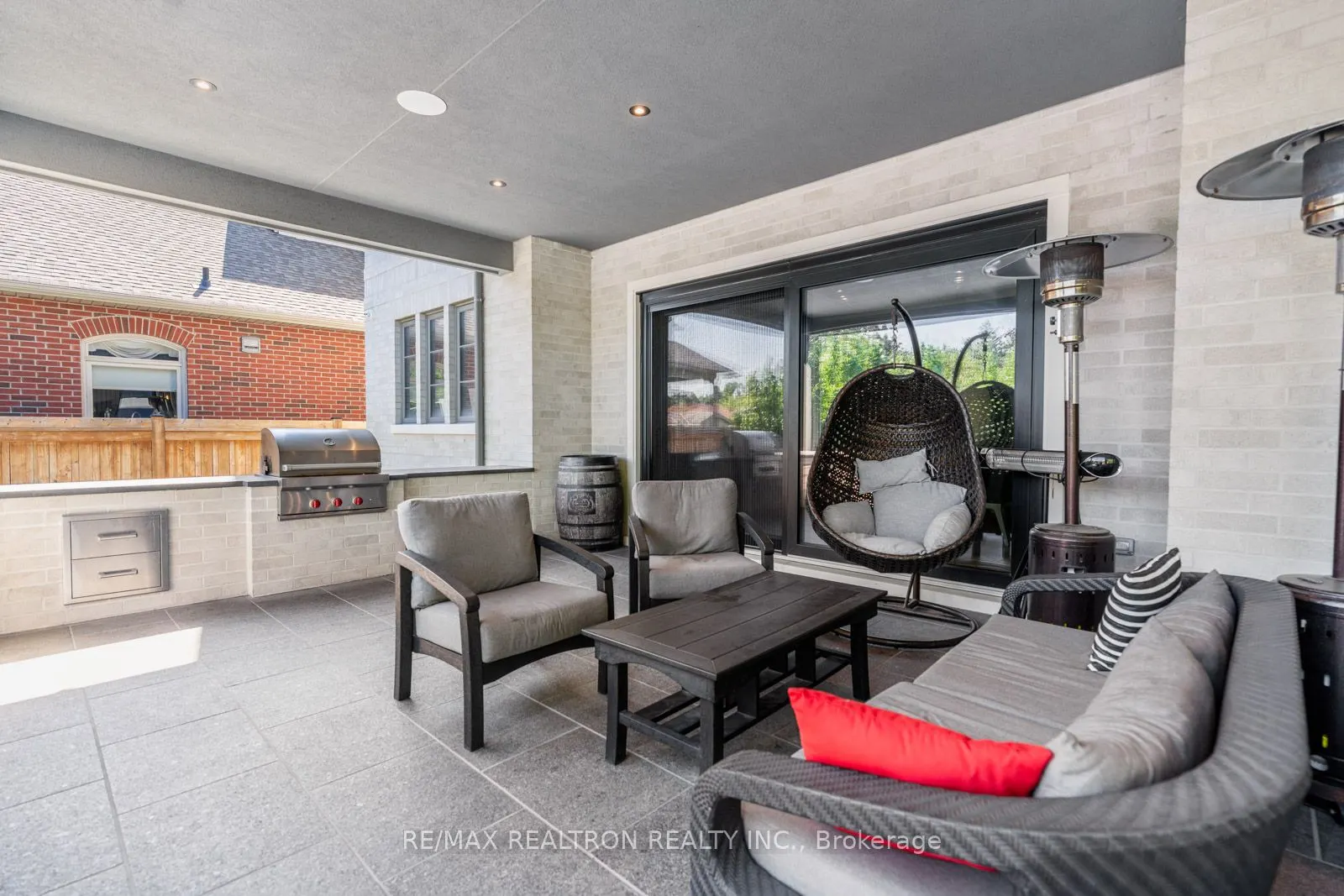 20 Sunbeam Avenue