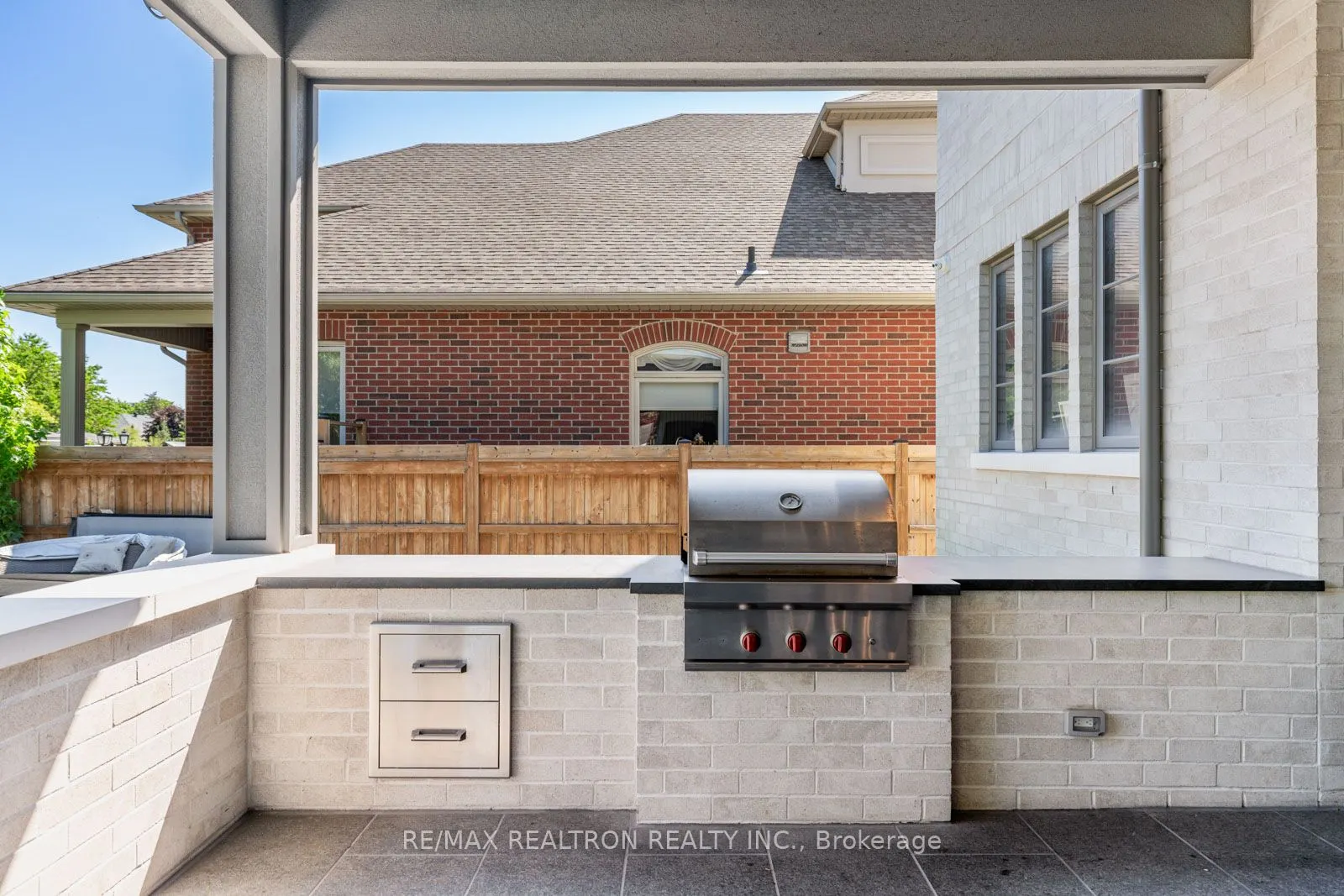 20 Sunbeam Avenue