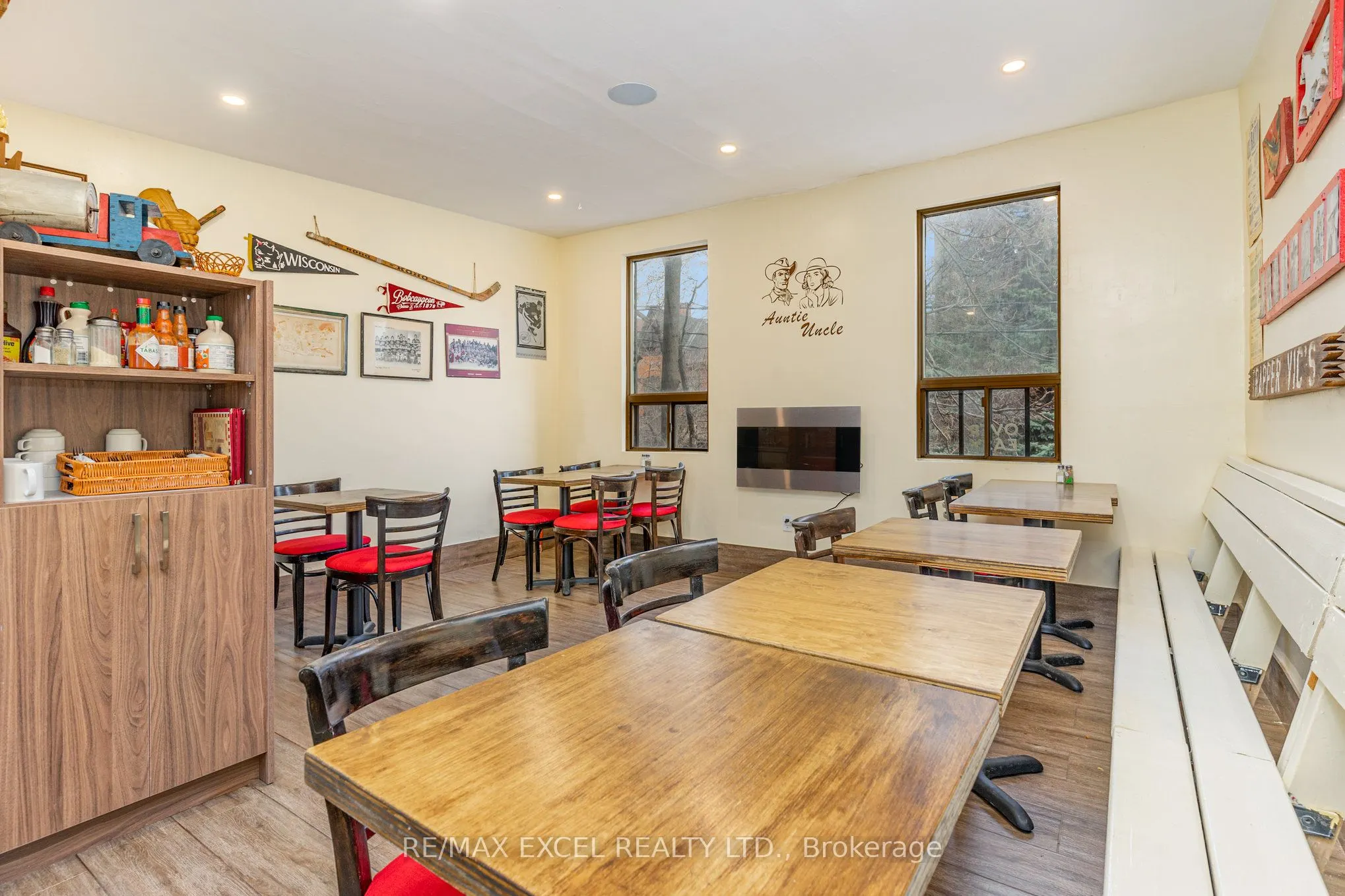 72-74 Lippincott Street