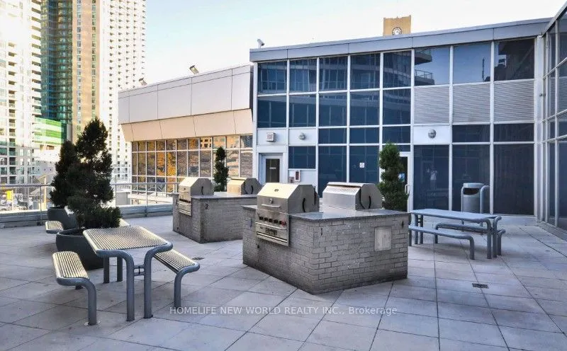 208 Queens Quay W, #2008