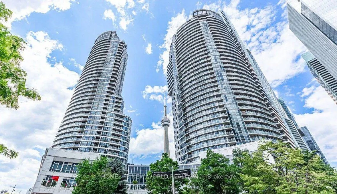 208 Queens Quay W, #2008
