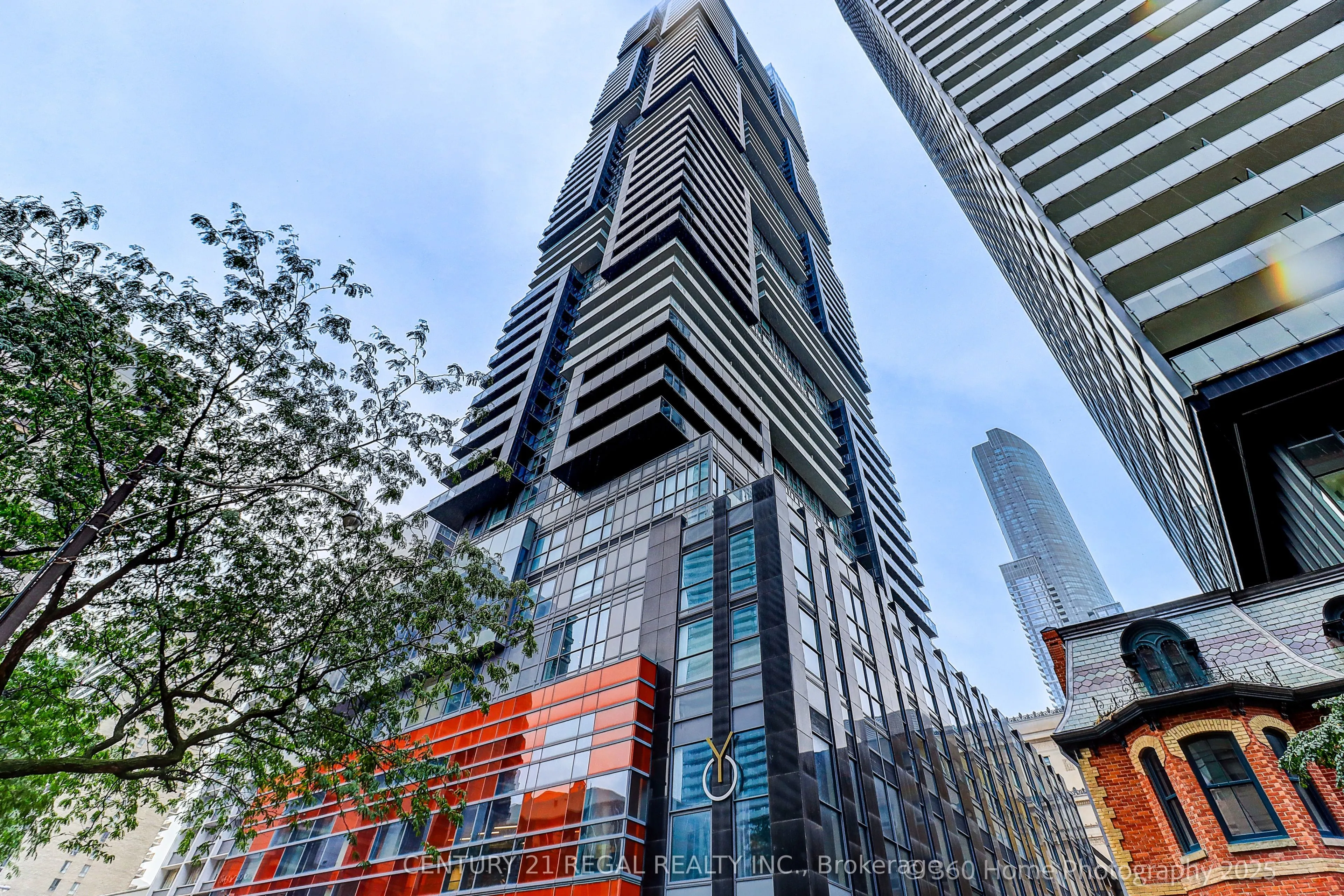 7 Grenville Street, #4105
