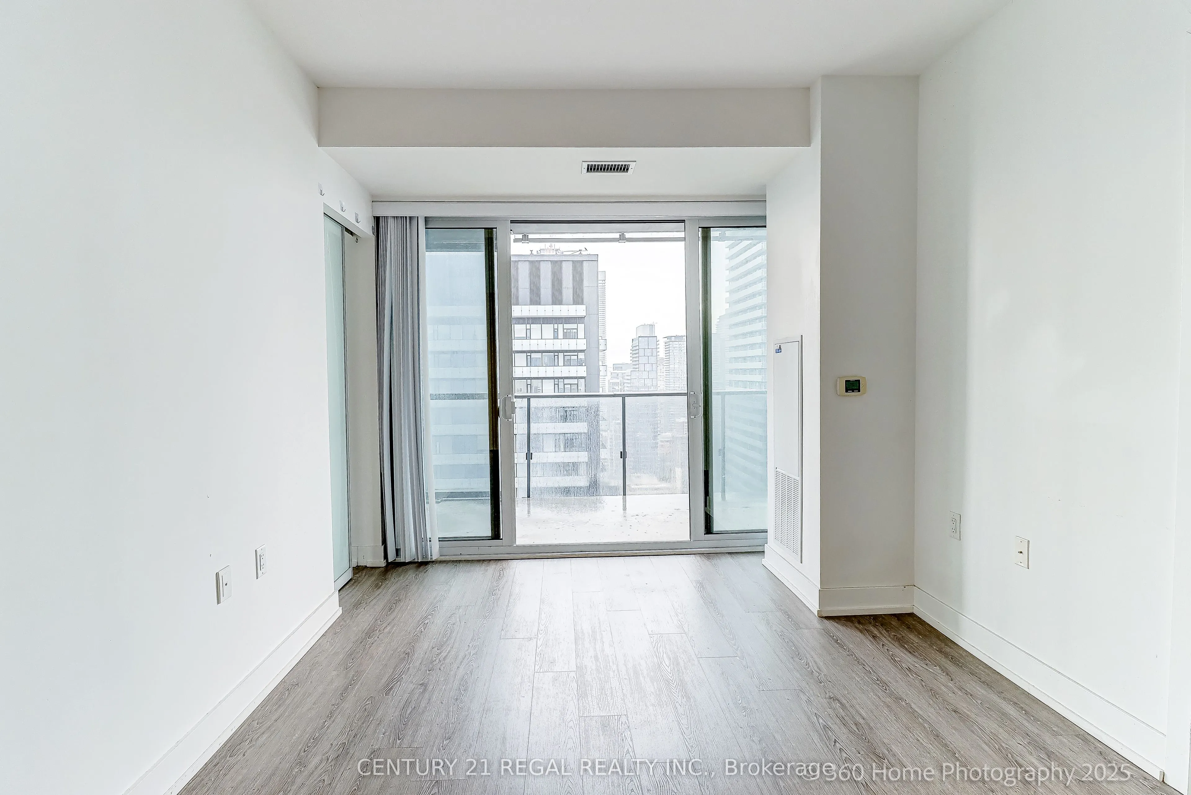7 Grenville Street, #4105