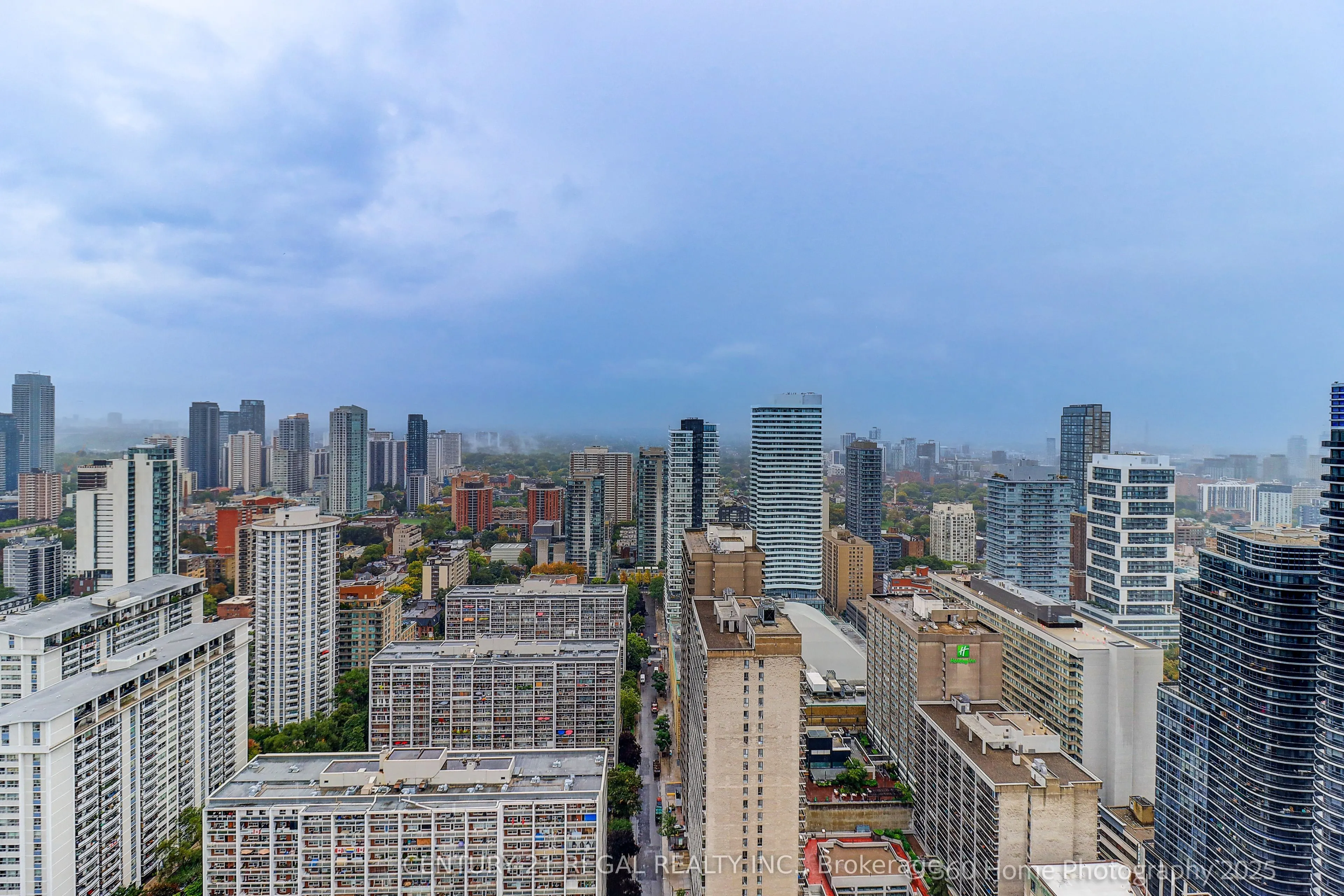 7 Grenville Street, #4105