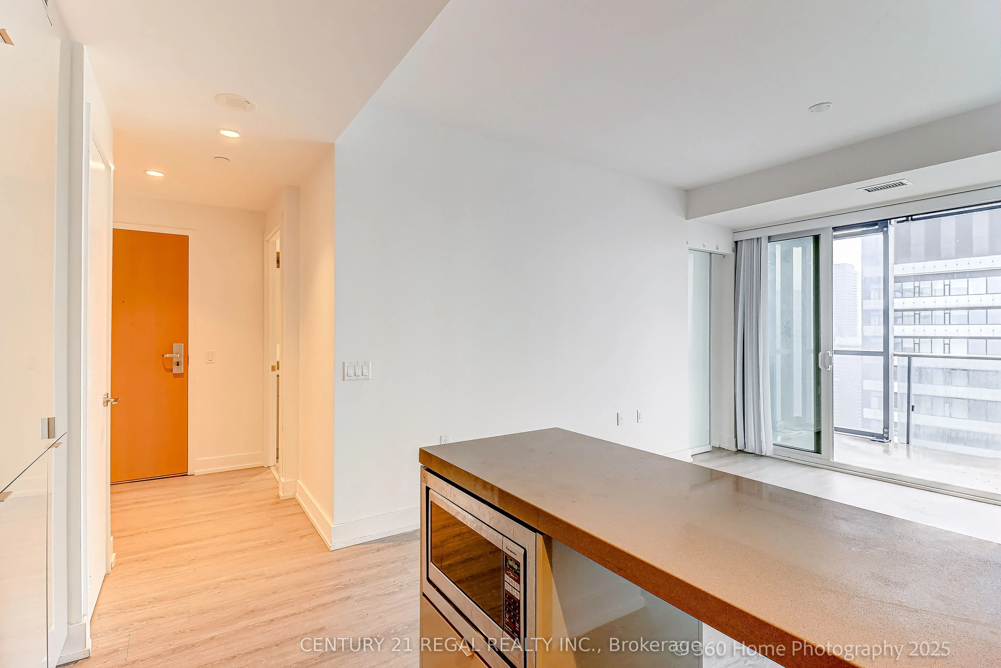 7 Grenville Street, #4105