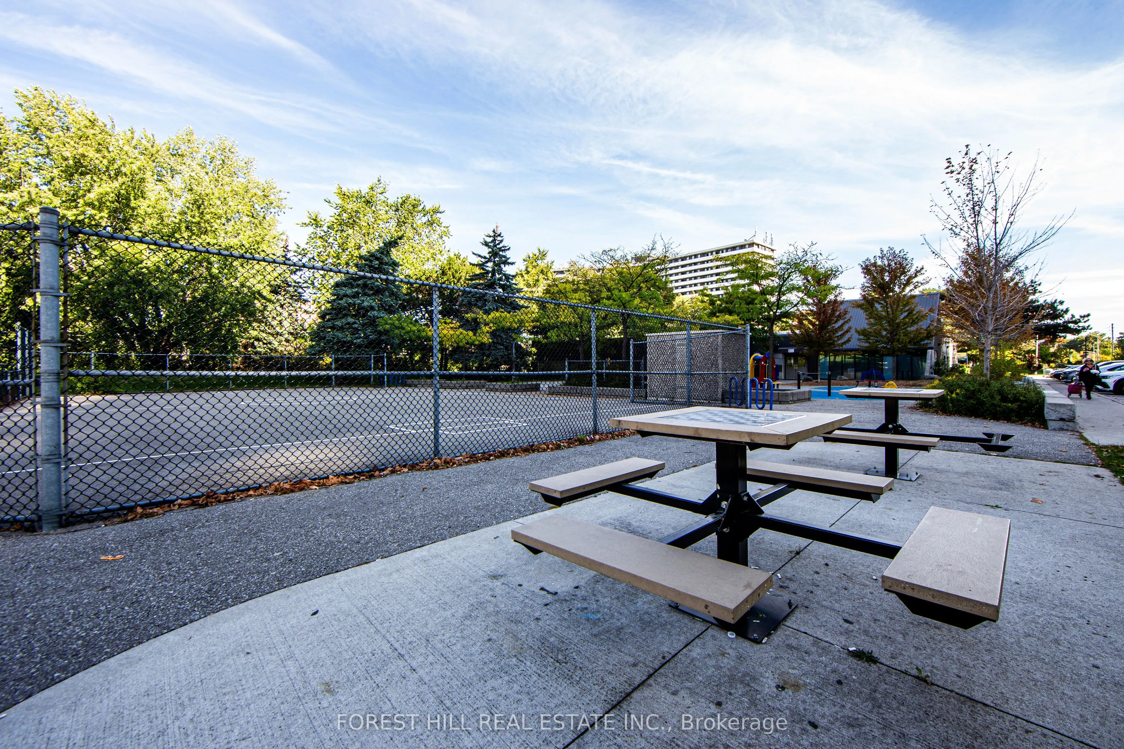 80 Antibes Drive, #504