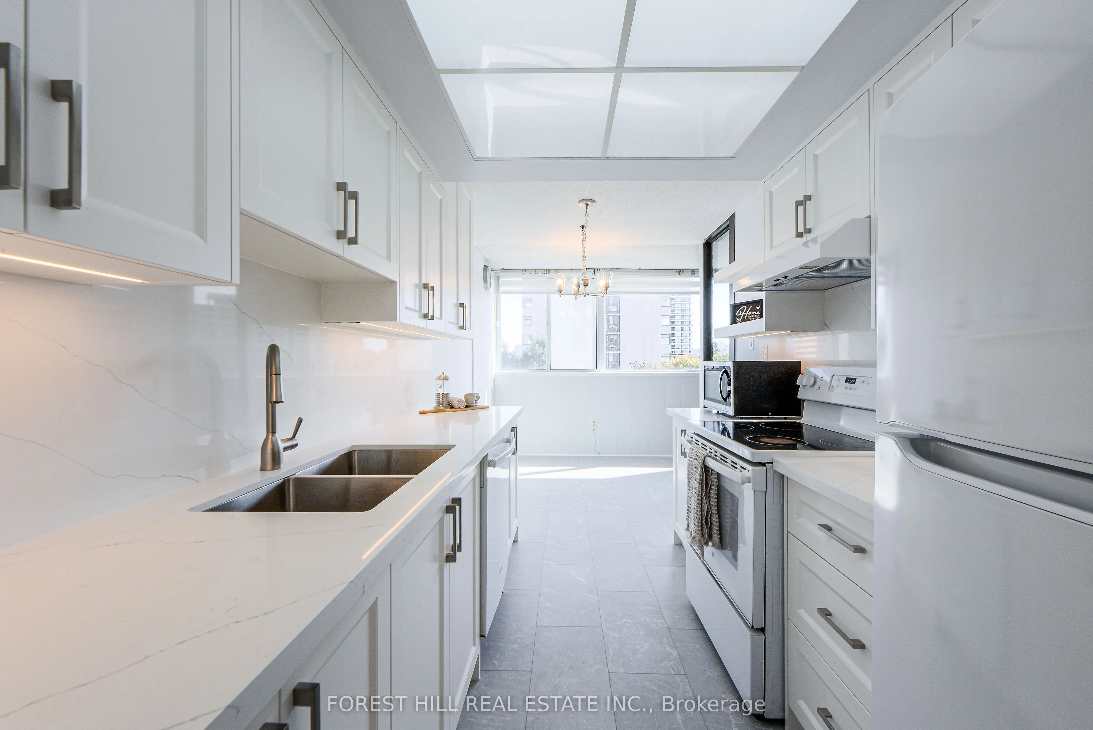 80 Antibes Drive, #504