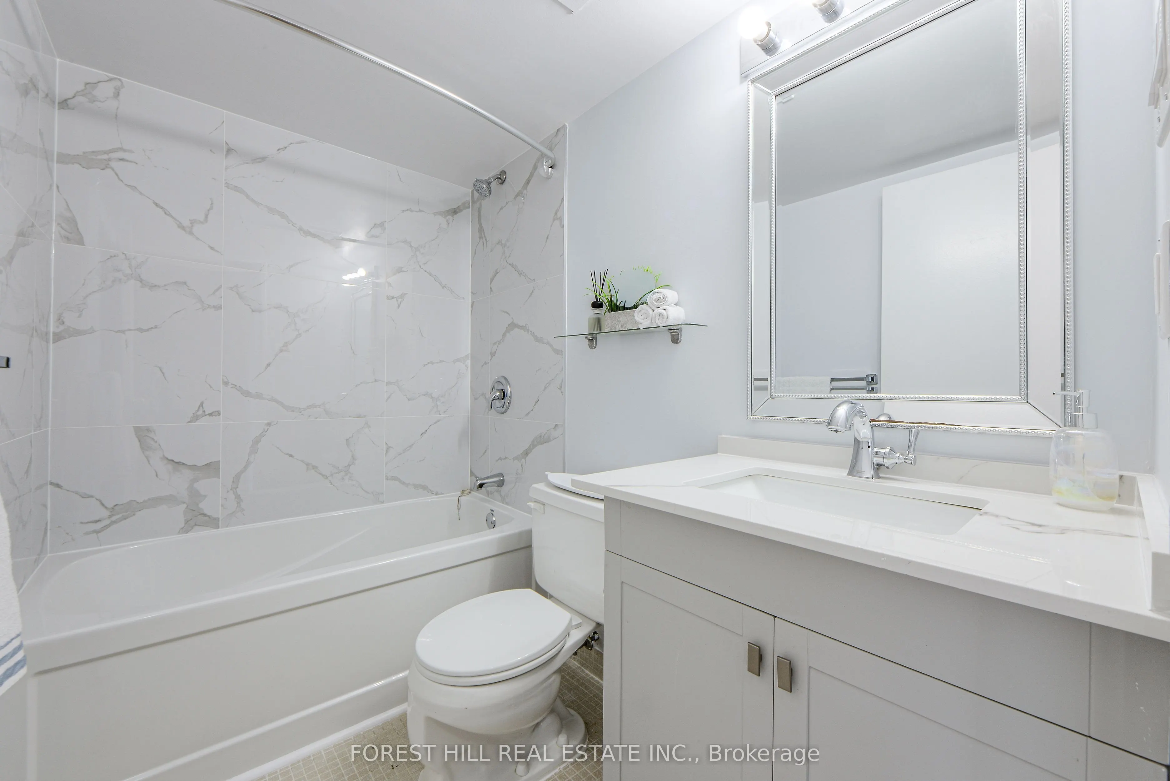 80 Antibes Drive, #504