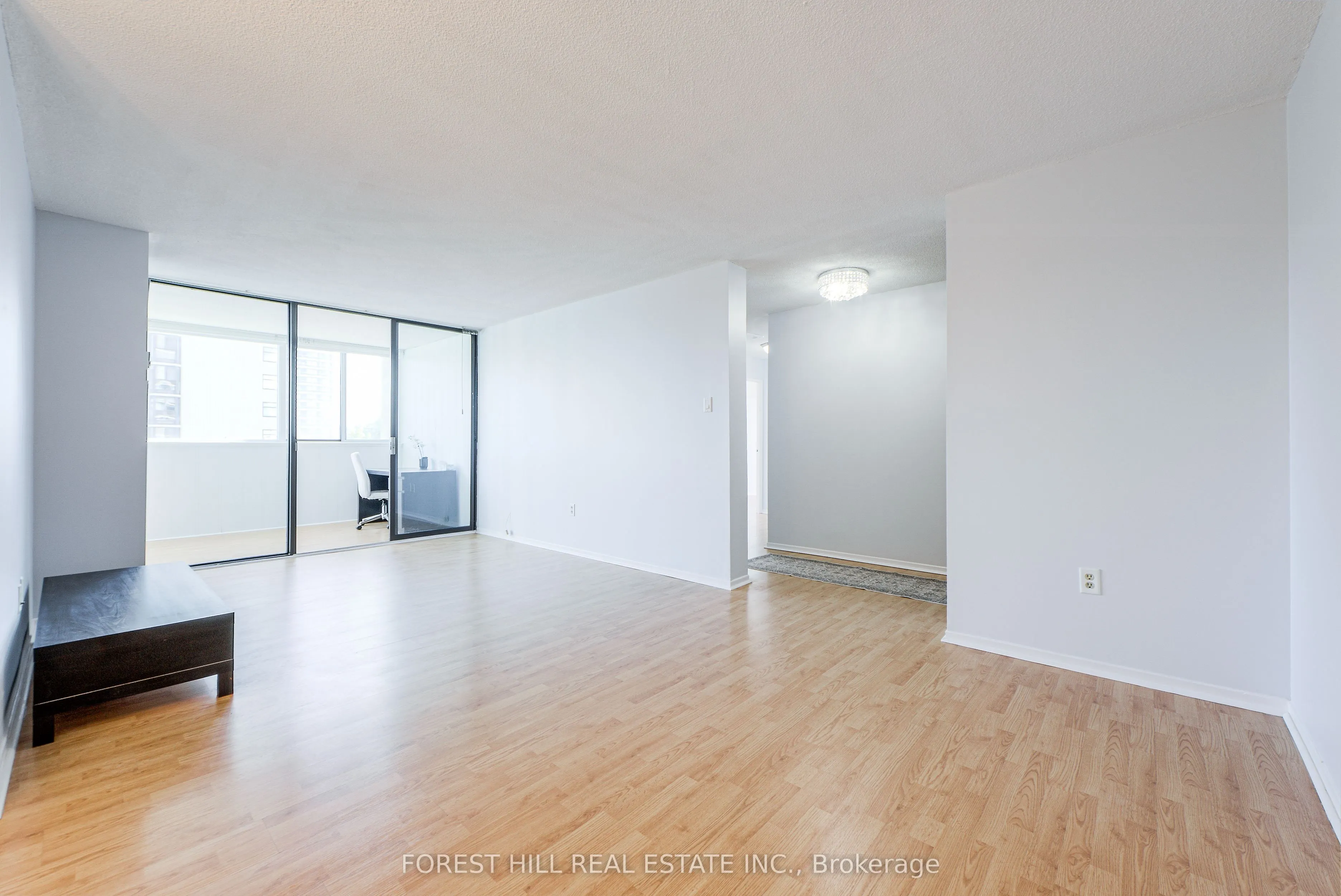 80 Antibes Drive, #504