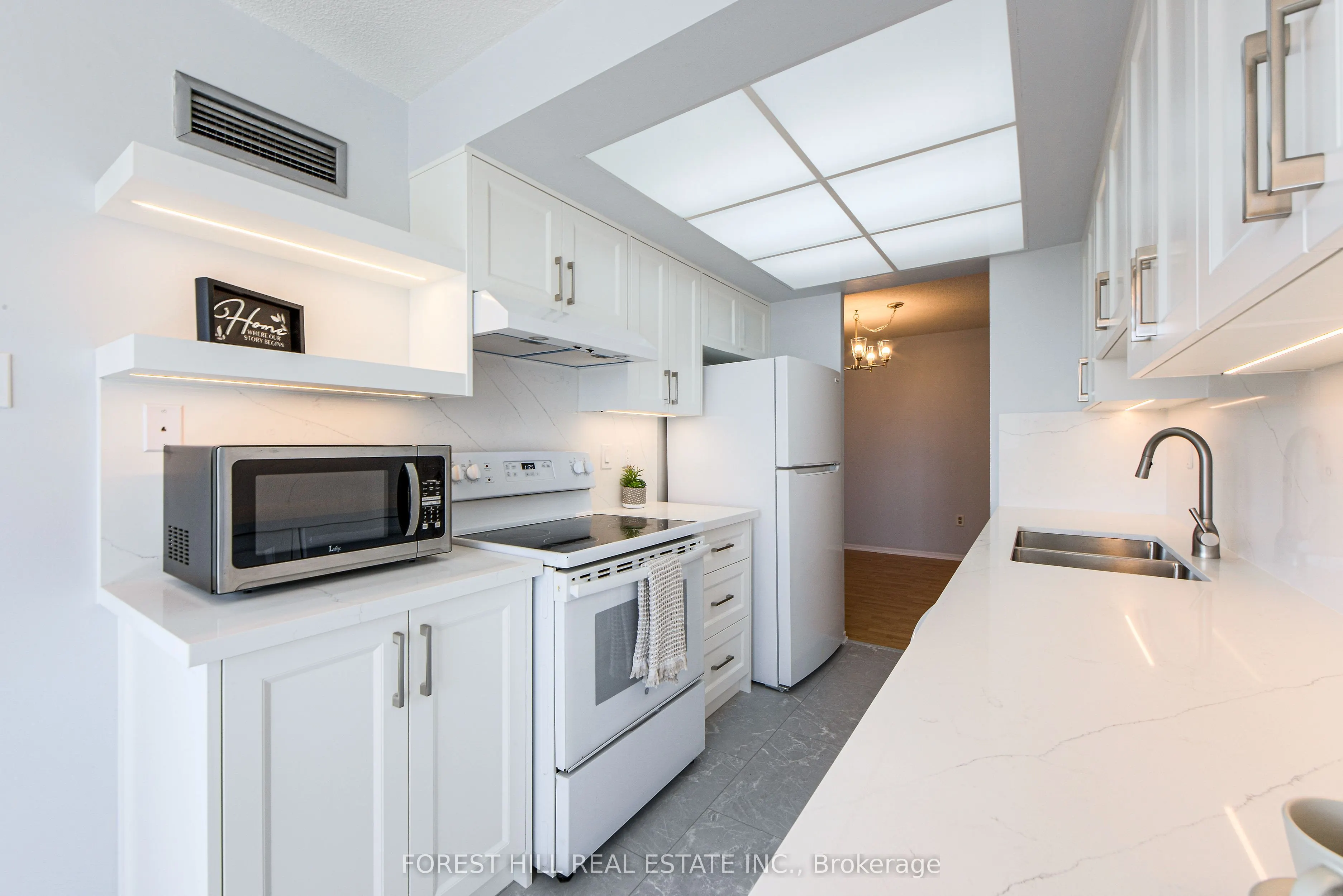 80 Antibes Drive, #504