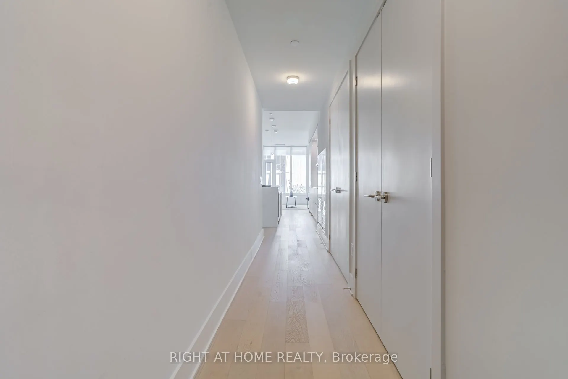 11 Yorkville Avenue, #2906