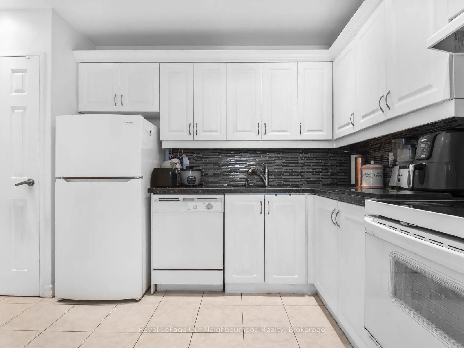 60 Pavane Linkway, #2012