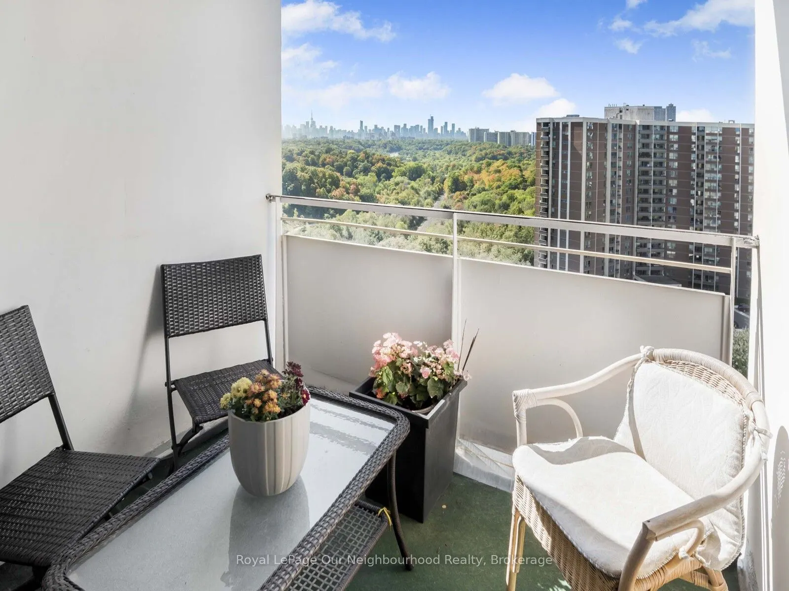 60 Pavane Linkway, #2012