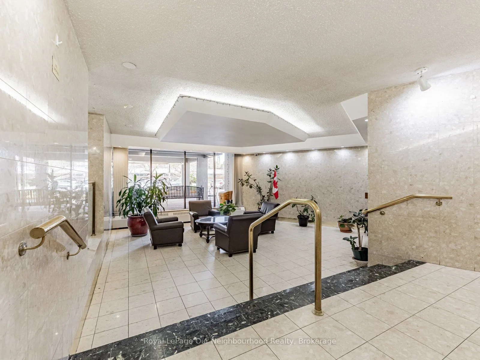 60 Pavane Linkway, #2012