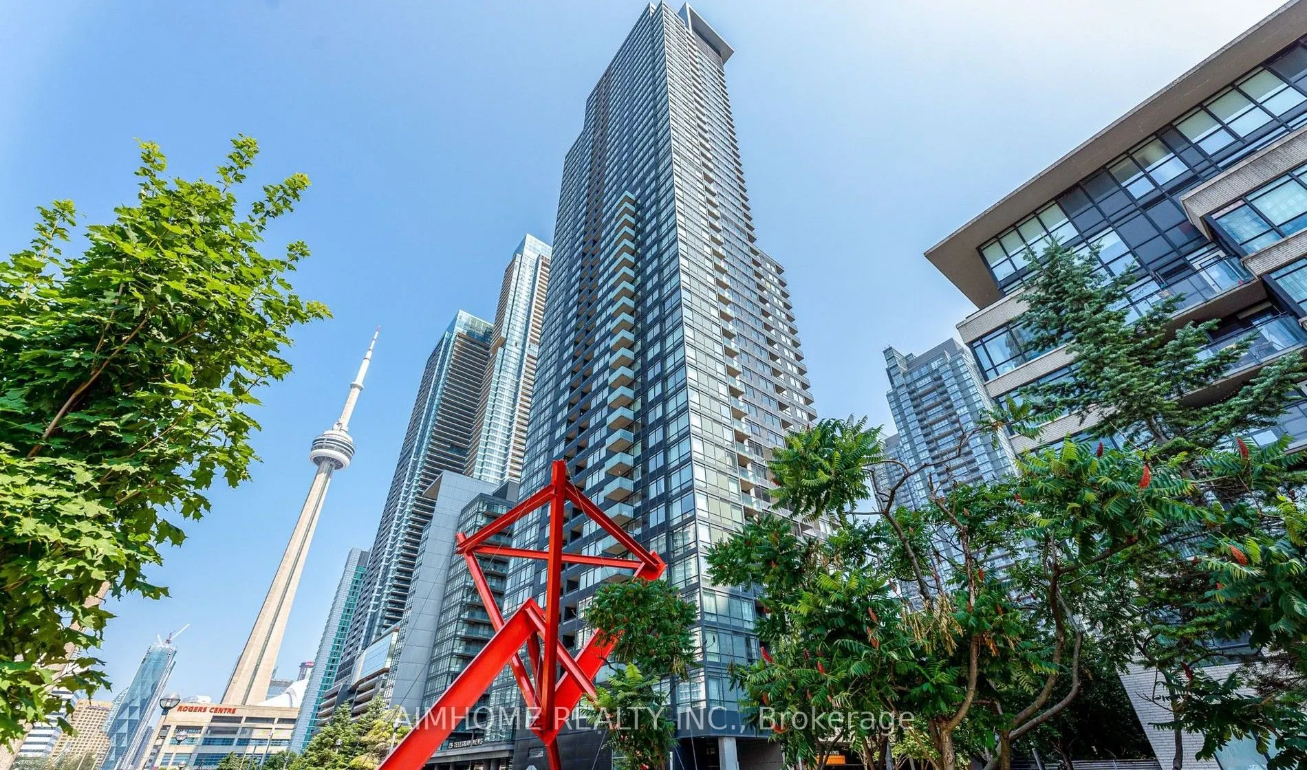 25 Telegram Mews, #4511