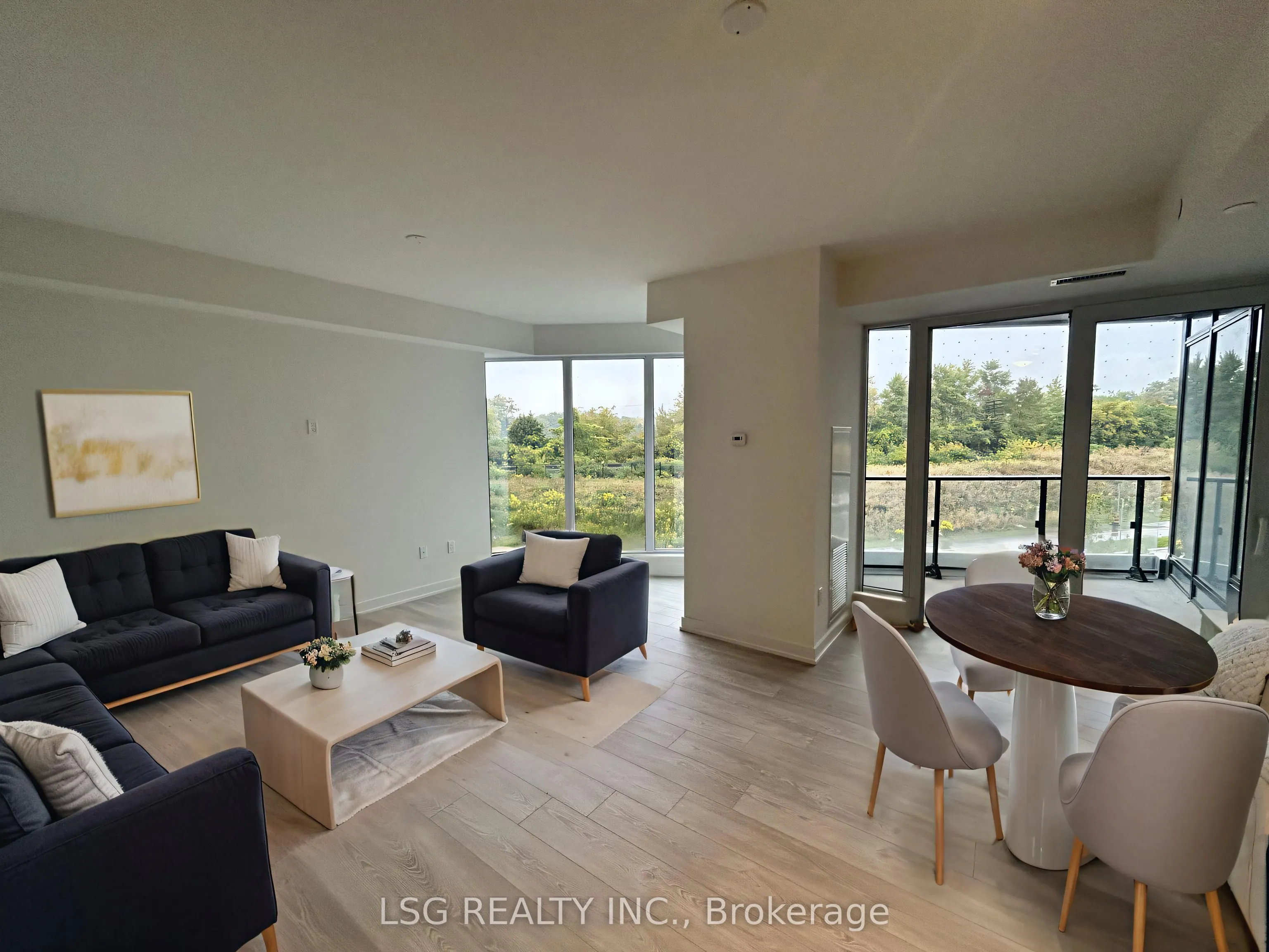 1 kyle lowry Road, #208