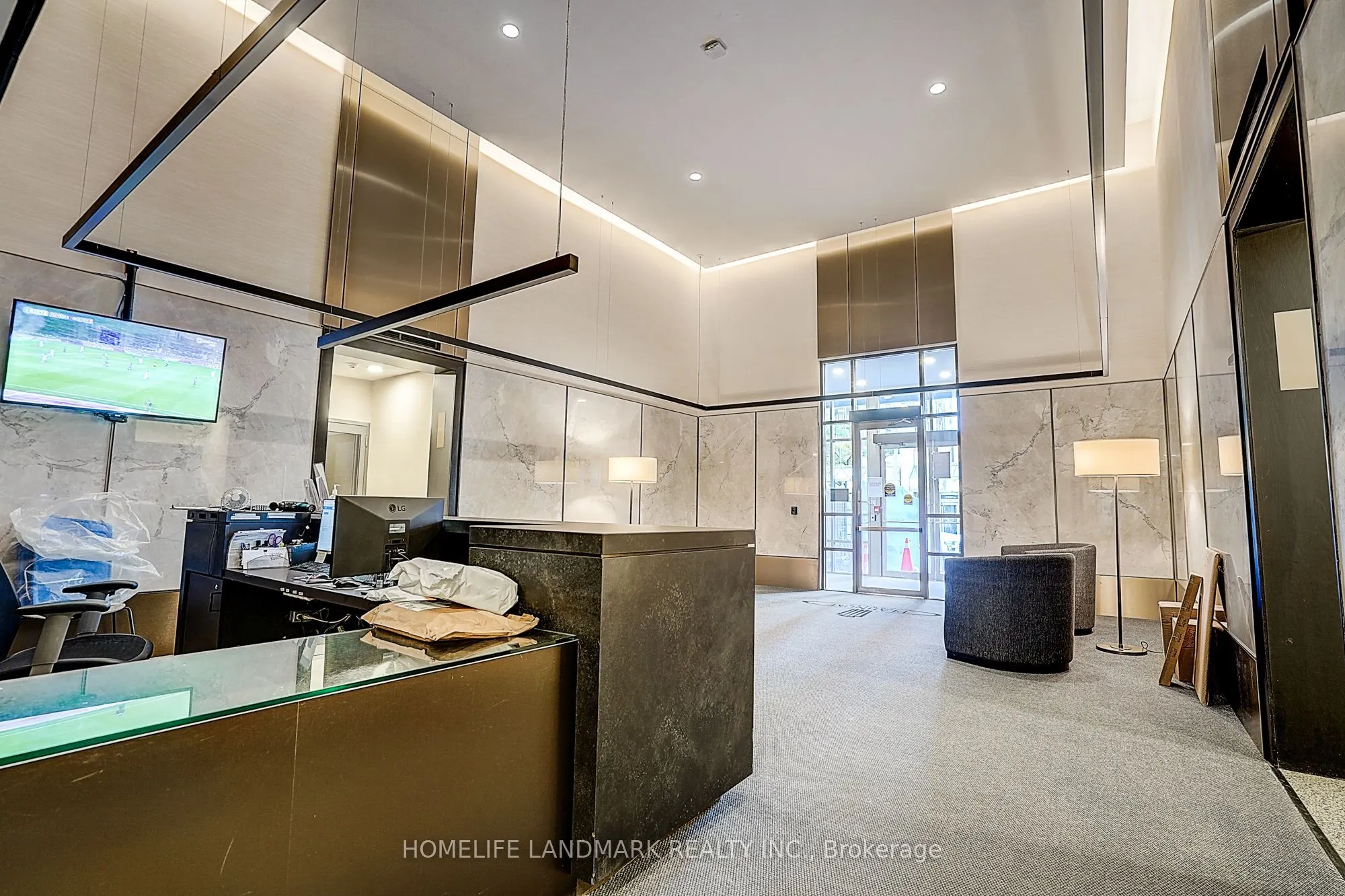 23 Hollywood Avenue, #1107