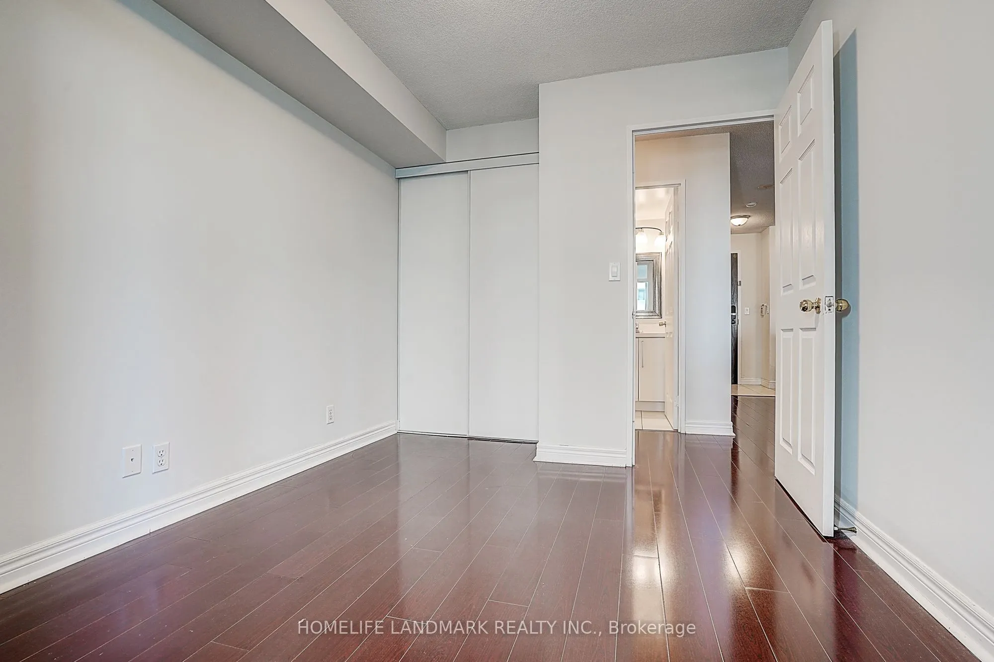 23 Hollywood Avenue, #1107
