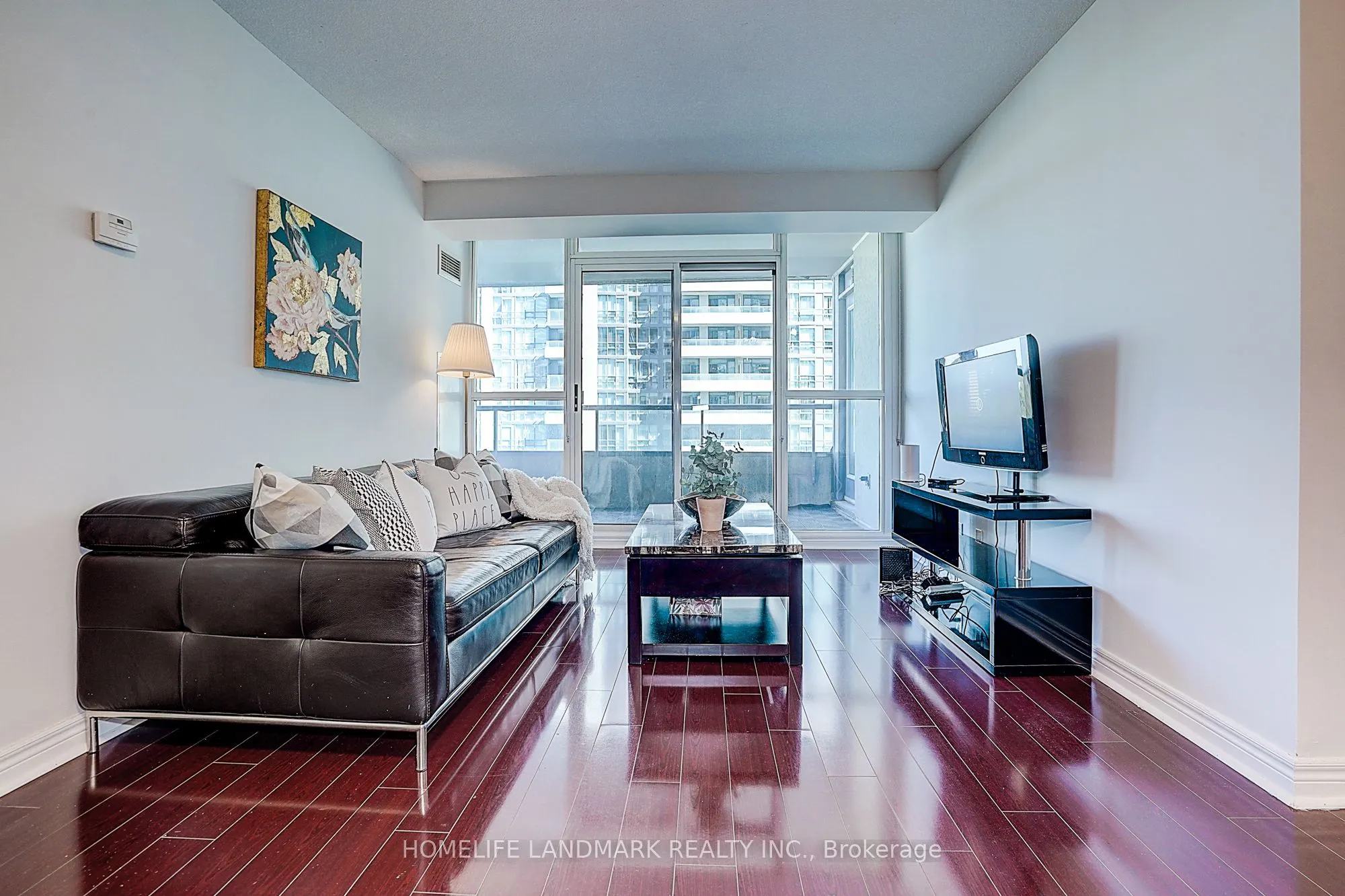 23 Hollywood Avenue, #1107