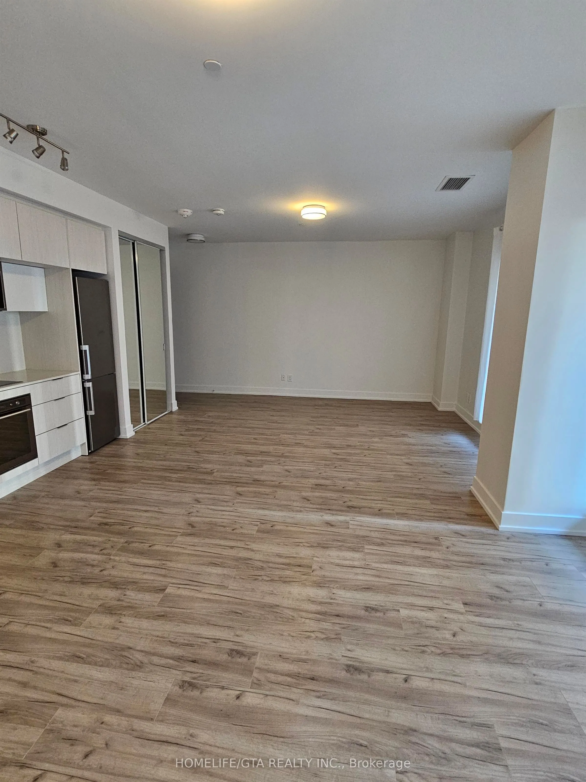 25 Adra Grado Way, #263