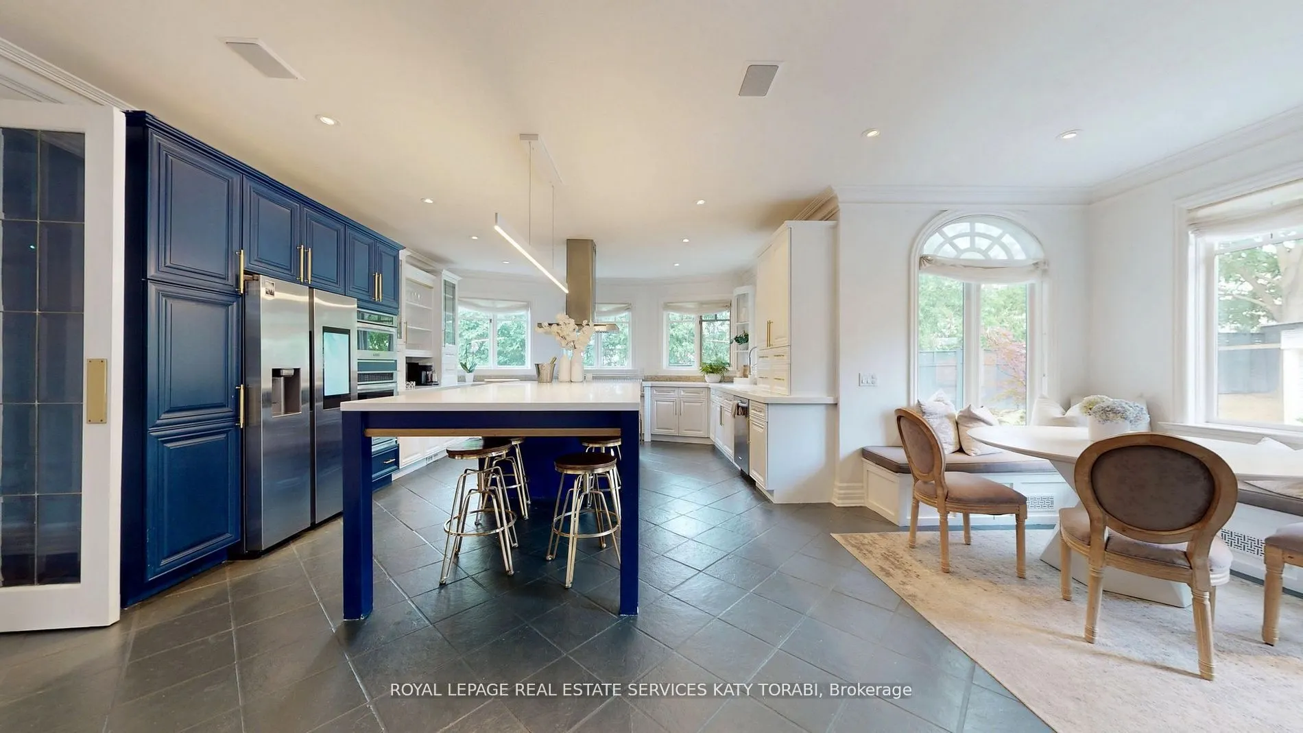 2 Gordon Road
