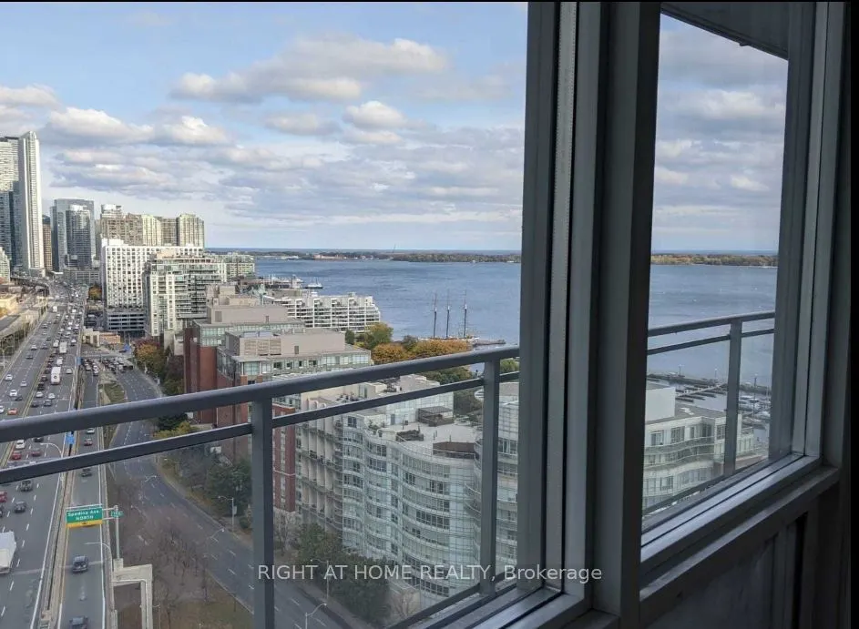 38 Dan Leckie Way, #2509