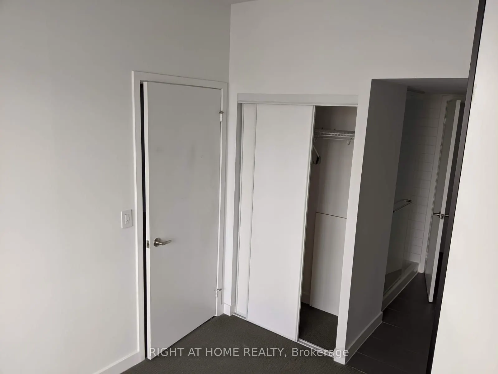 38 Dan Leckie Way, #2509