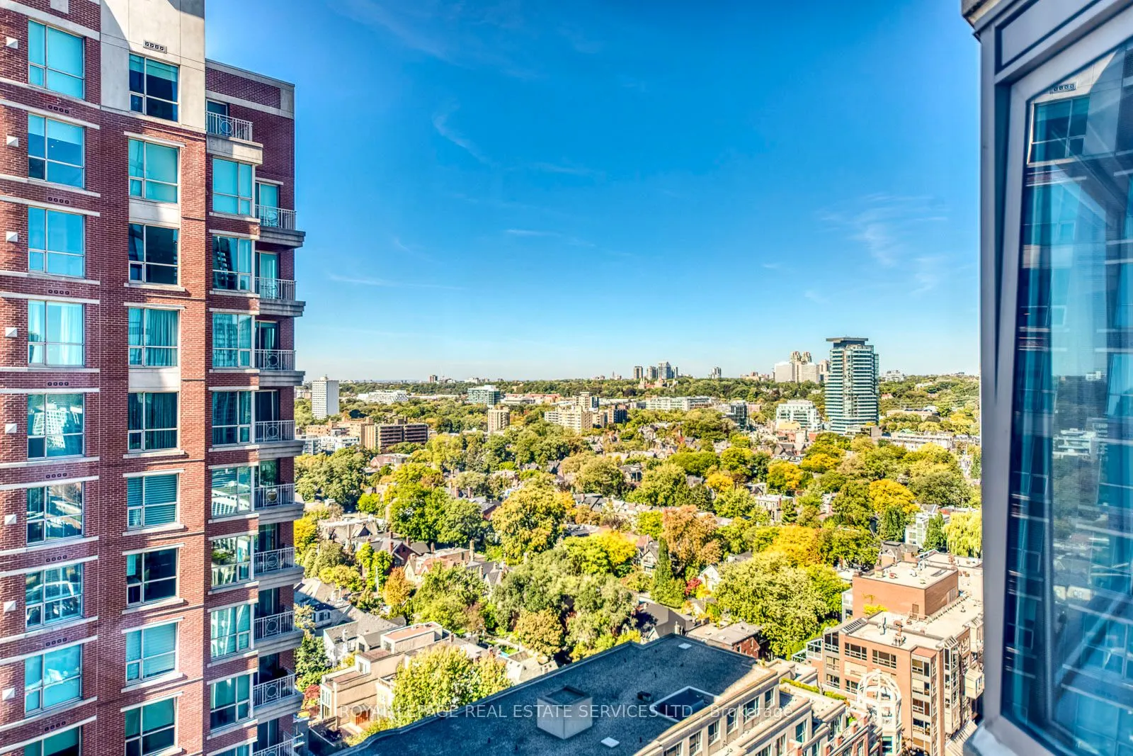 155 Yorkville Avenue, #2213