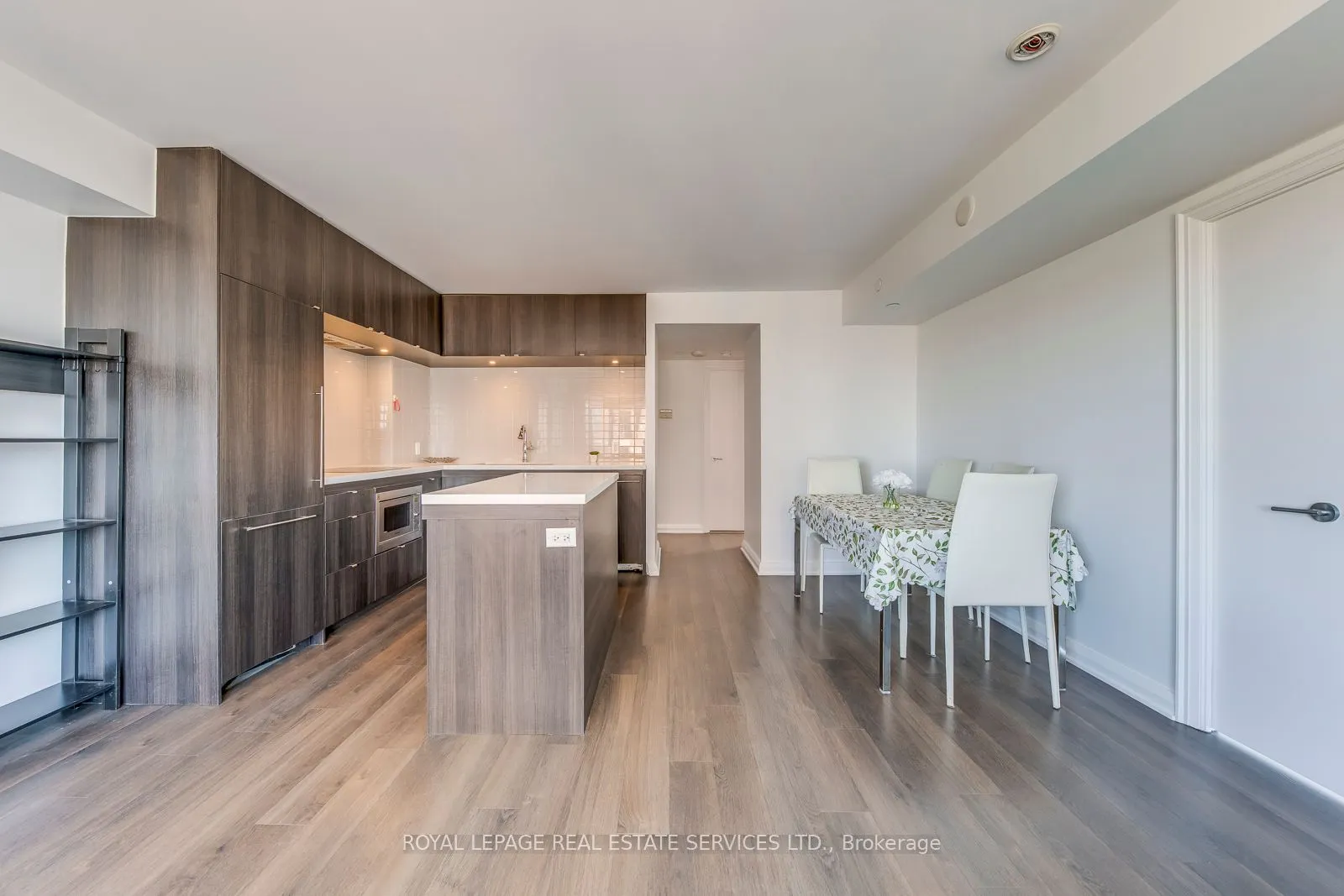155 Yorkville Avenue, #2213