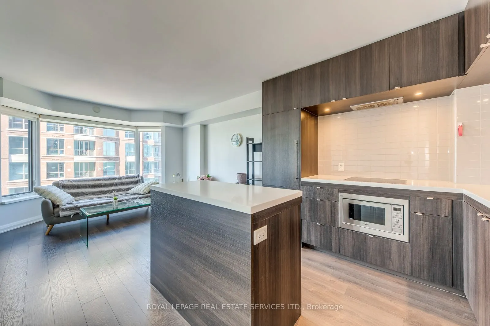 155 Yorkville Avenue, #2213