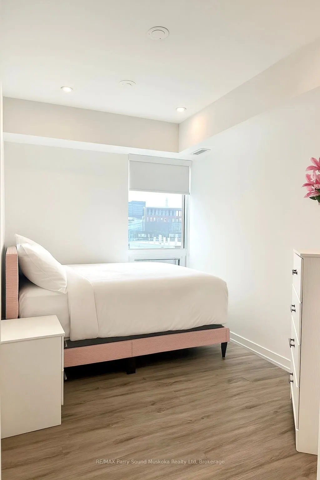 108 Peter Street, #5
