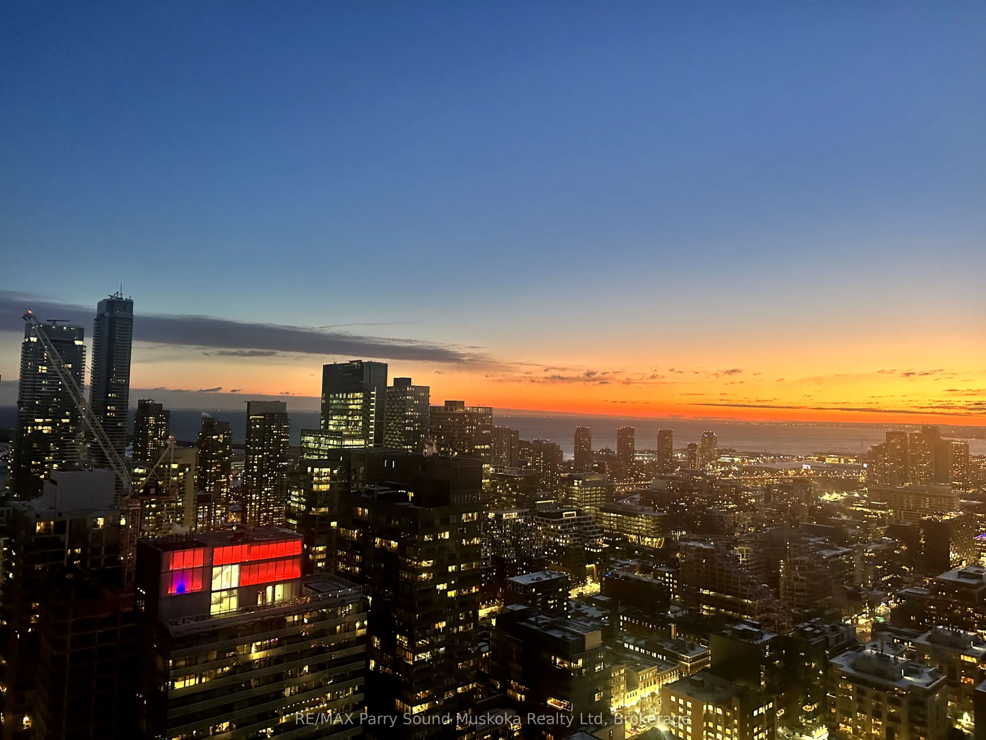 108 Peter Street, #5