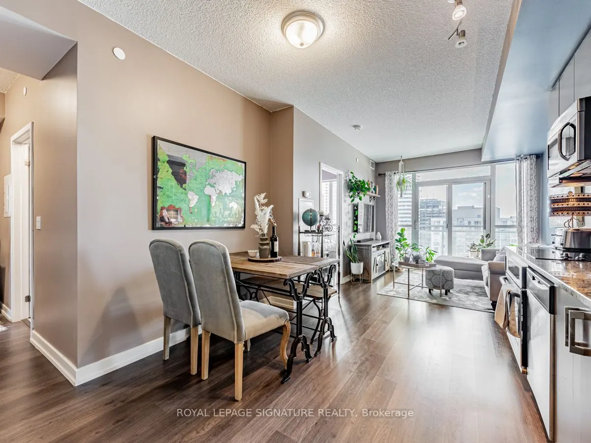 89 Dunfield Avenue, #1301