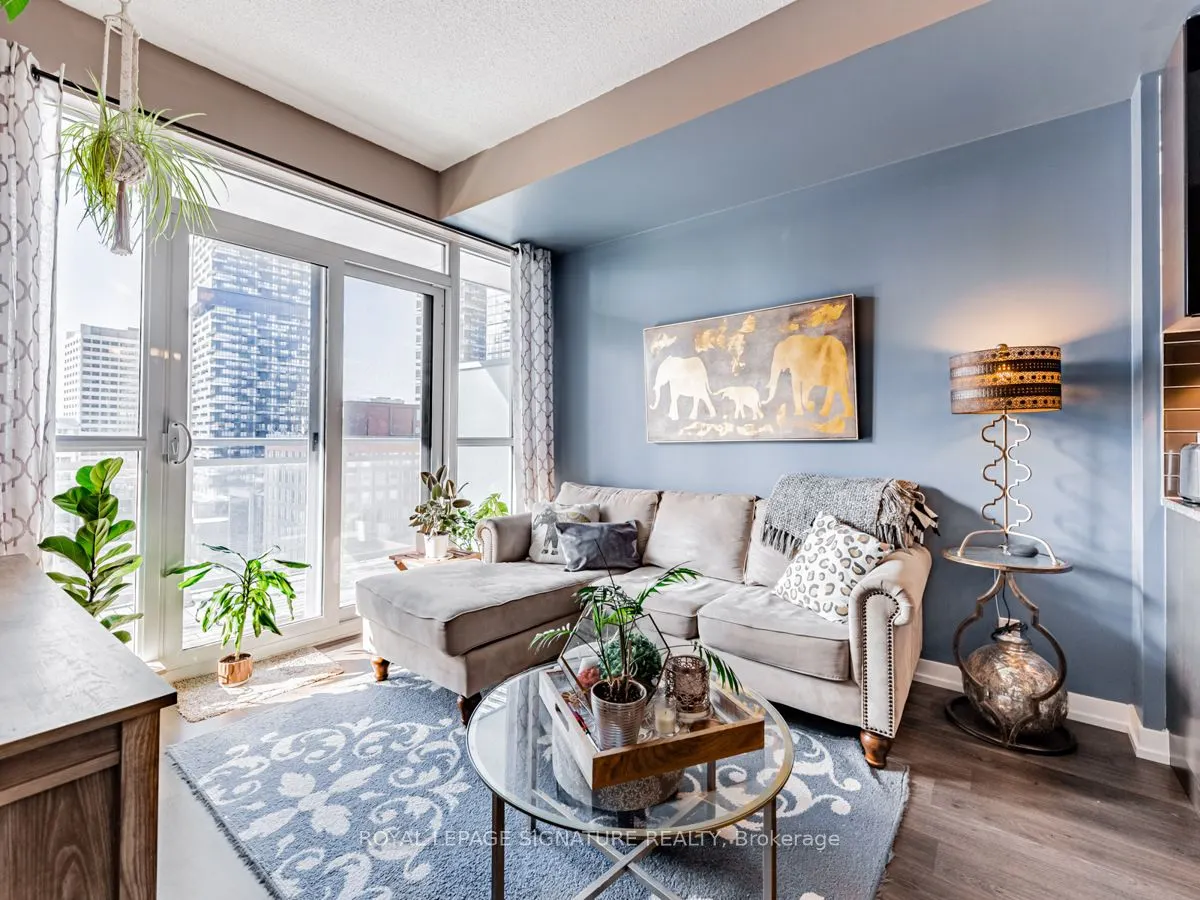 89 Dunfield Avenue, #1301