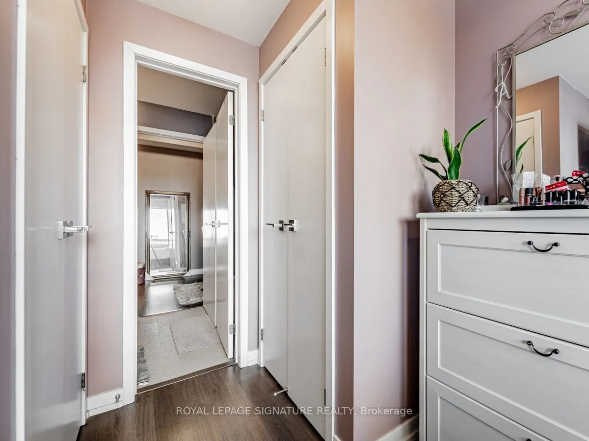 89 Dunfield Avenue, #1301