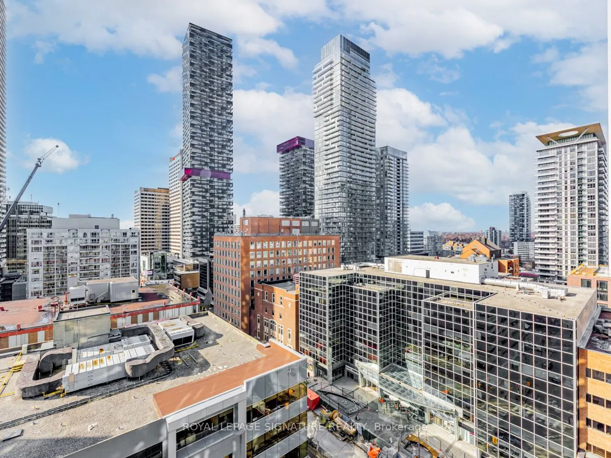89 Dunfield Avenue, #1301