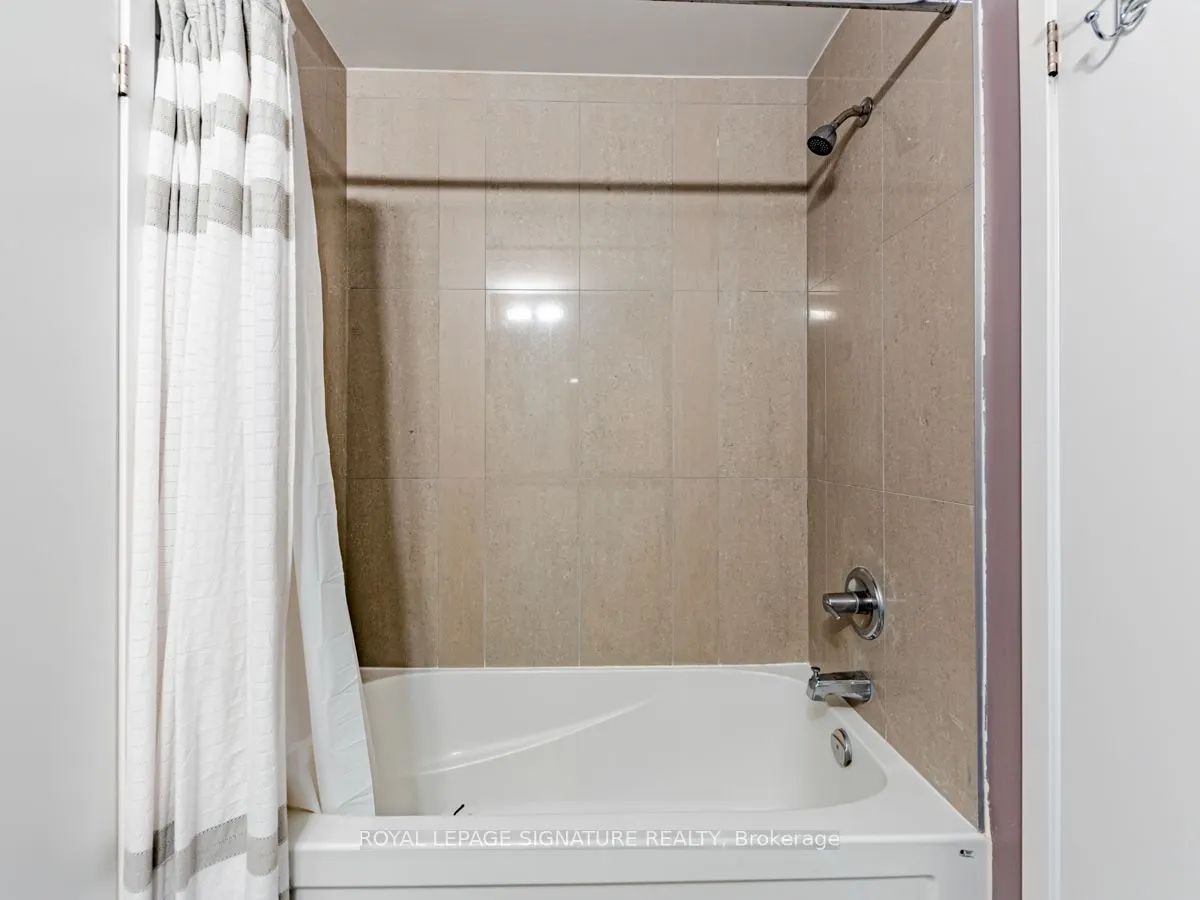 89 Dunfield Avenue, #1301