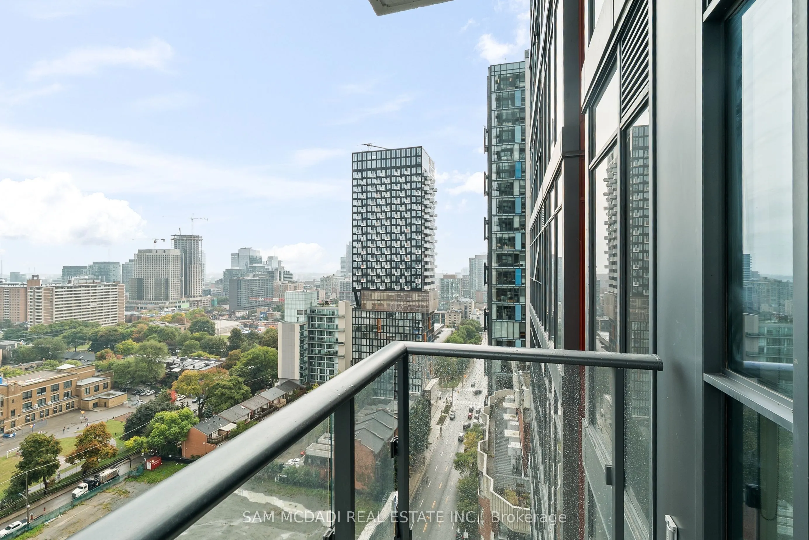 159 Dundas Street E, #1906