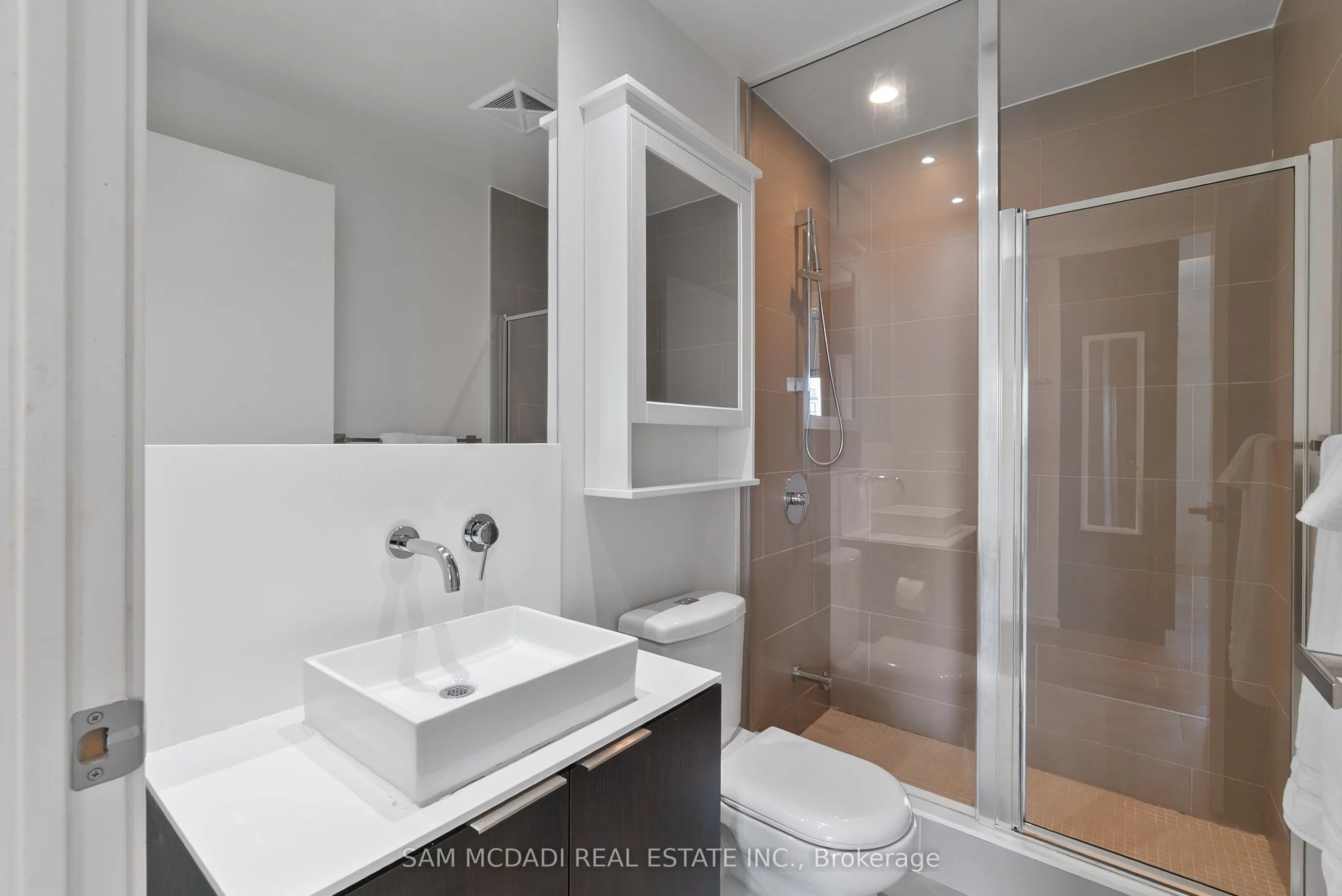 159 Dundas Street E, #1906
