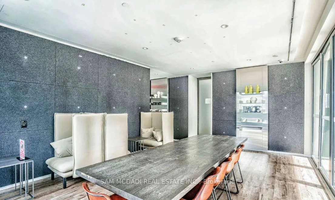 159 Dundas Street E, #1906