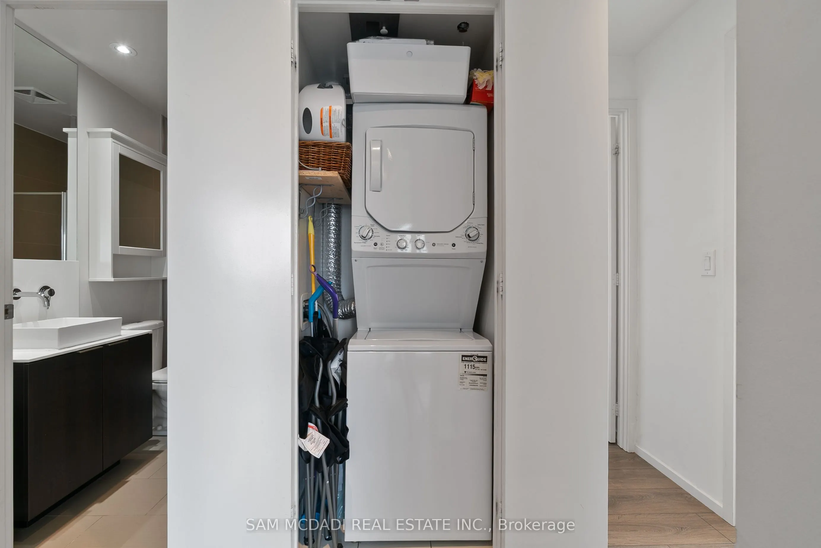 159 Dundas Street E, #1906